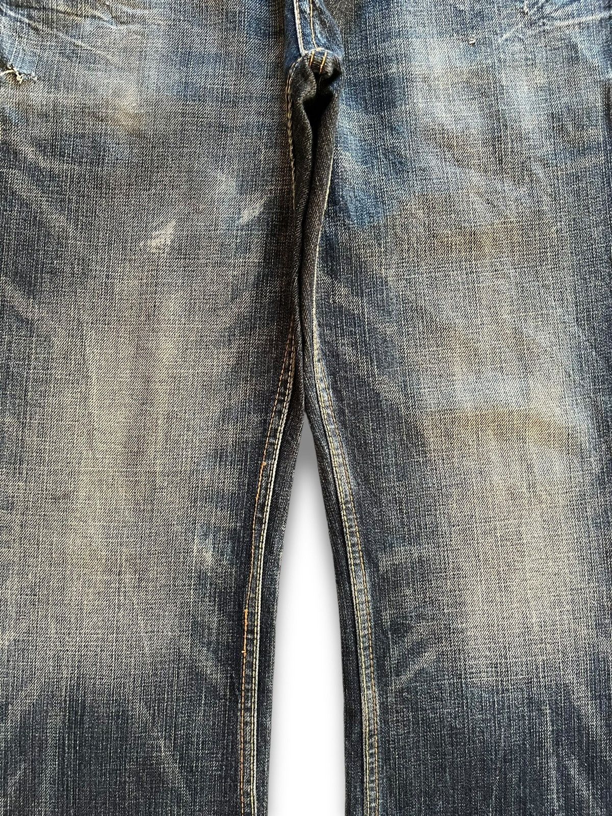 Japanese Brand Vintage Japanese Brand Buckle Back Mud Wash Rip Flare Jeans Size US 30 / EU 46 - 5 Thumbnail