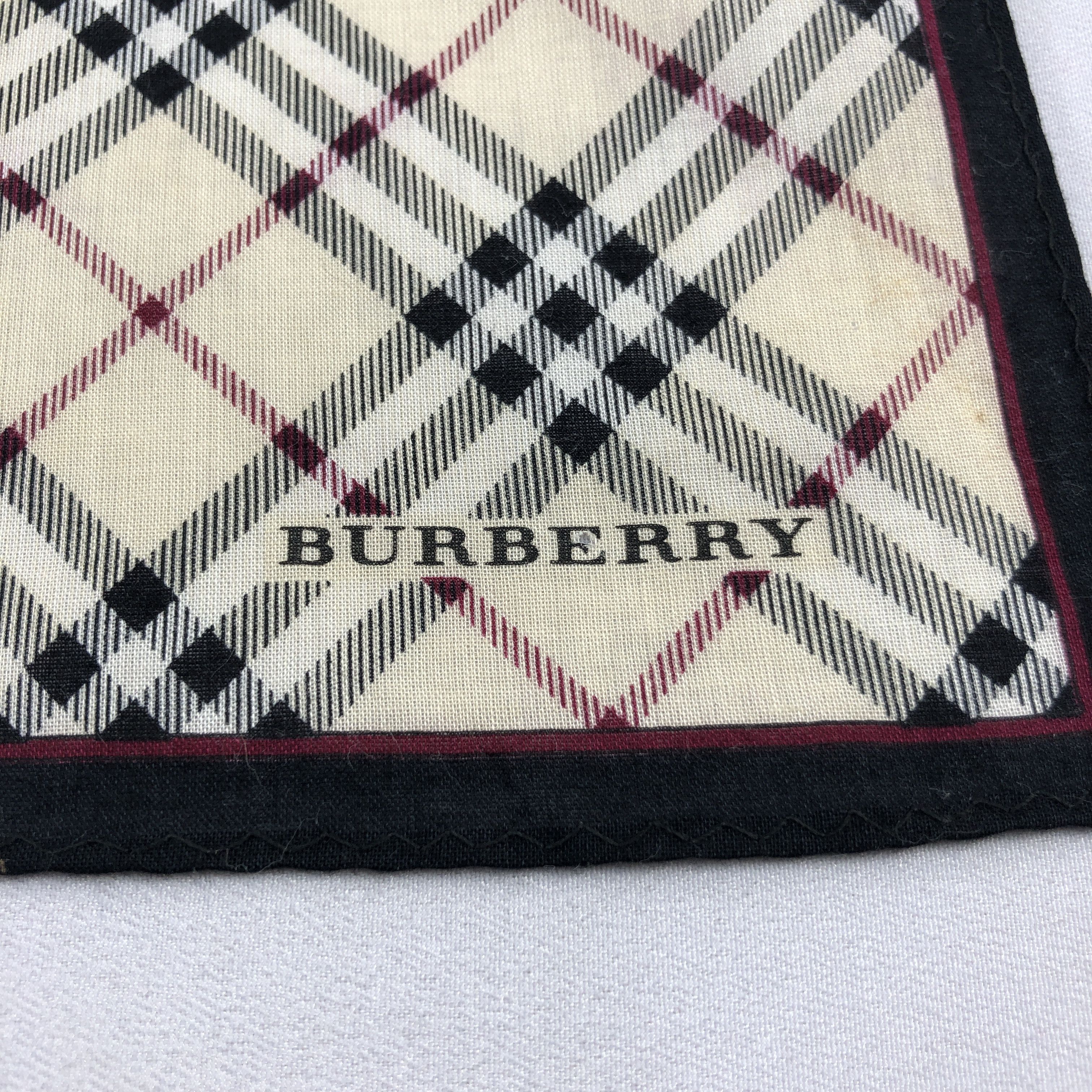 Burberry Burberry Nova Check Handkerchief Neckerchief Bandana H2997 Size ONE SIZE - 3 Thumbnail