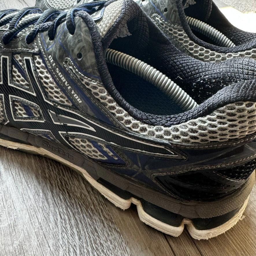Asics ASICS • GEL-Surveyor 3 "T514N" (13M) Size US 13 / EU 46 - 7 Thumbnail