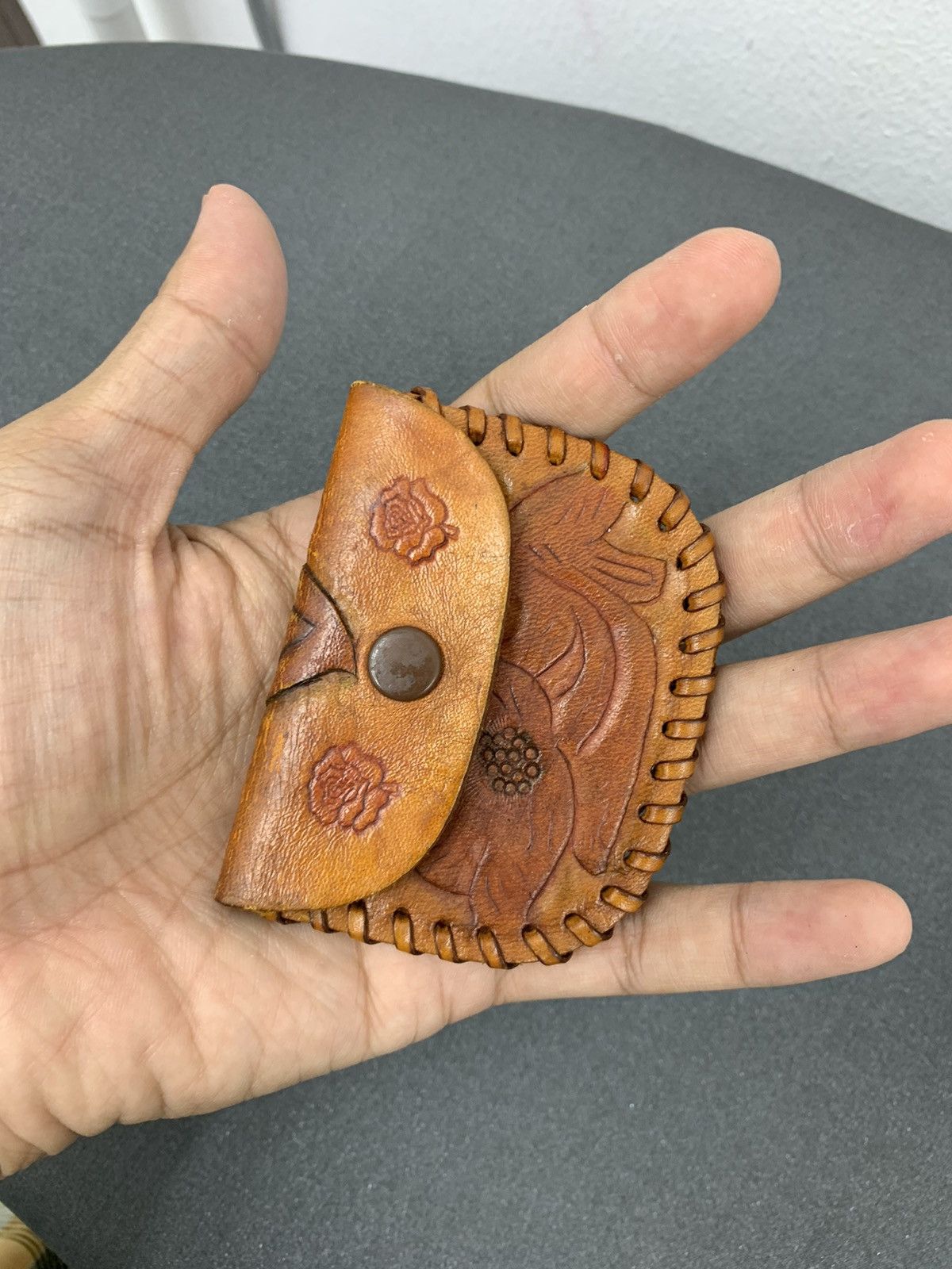 Handmade Vintage Leather Engraving Coin Purse Wallet Size ONE SIZE - 5 Thumbnail