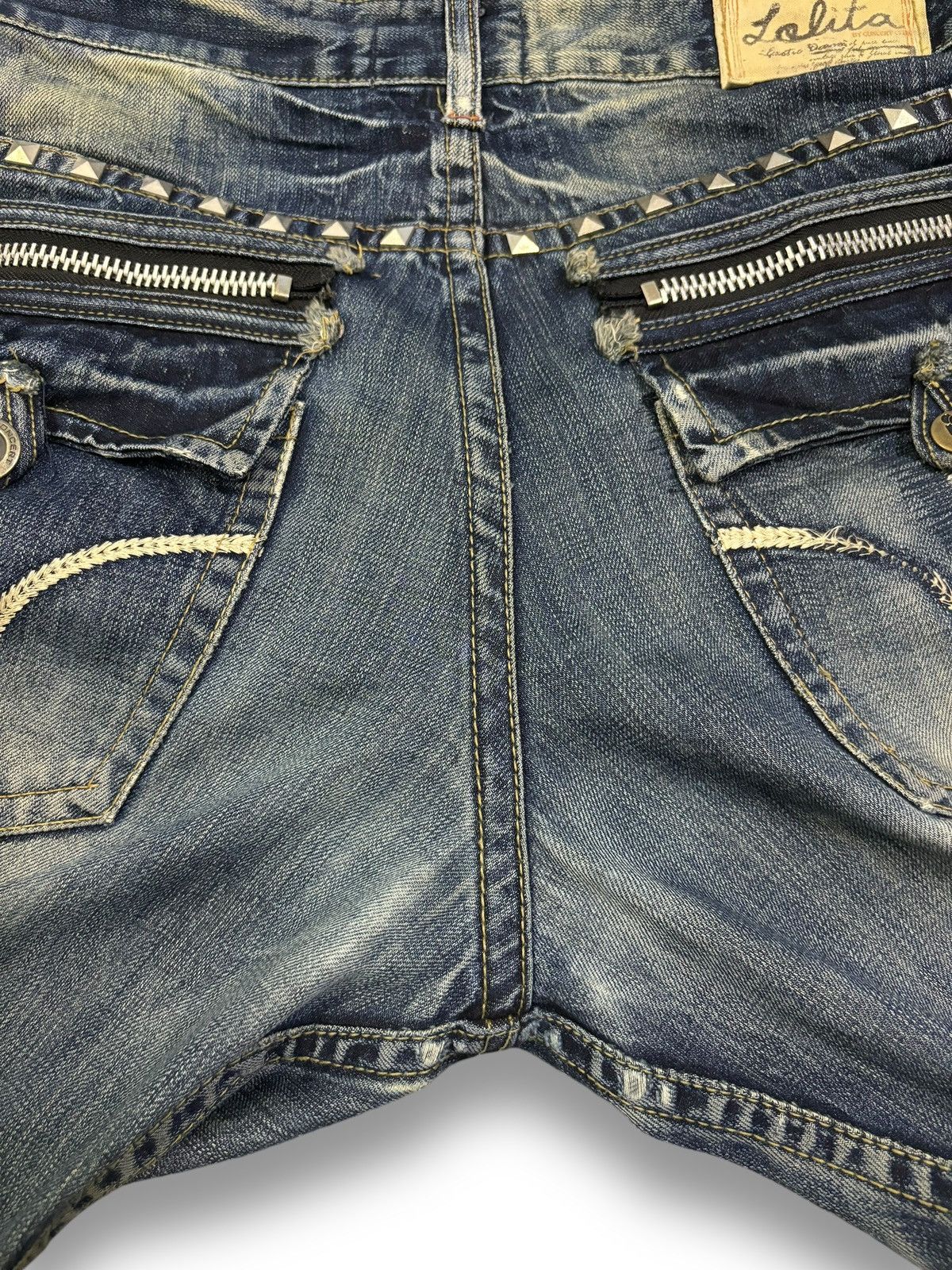 Beauty Beast Vintage Lolita x Beast Studded Flare Distressed Punk Jeans Size US 35 - 16 Thumbnail