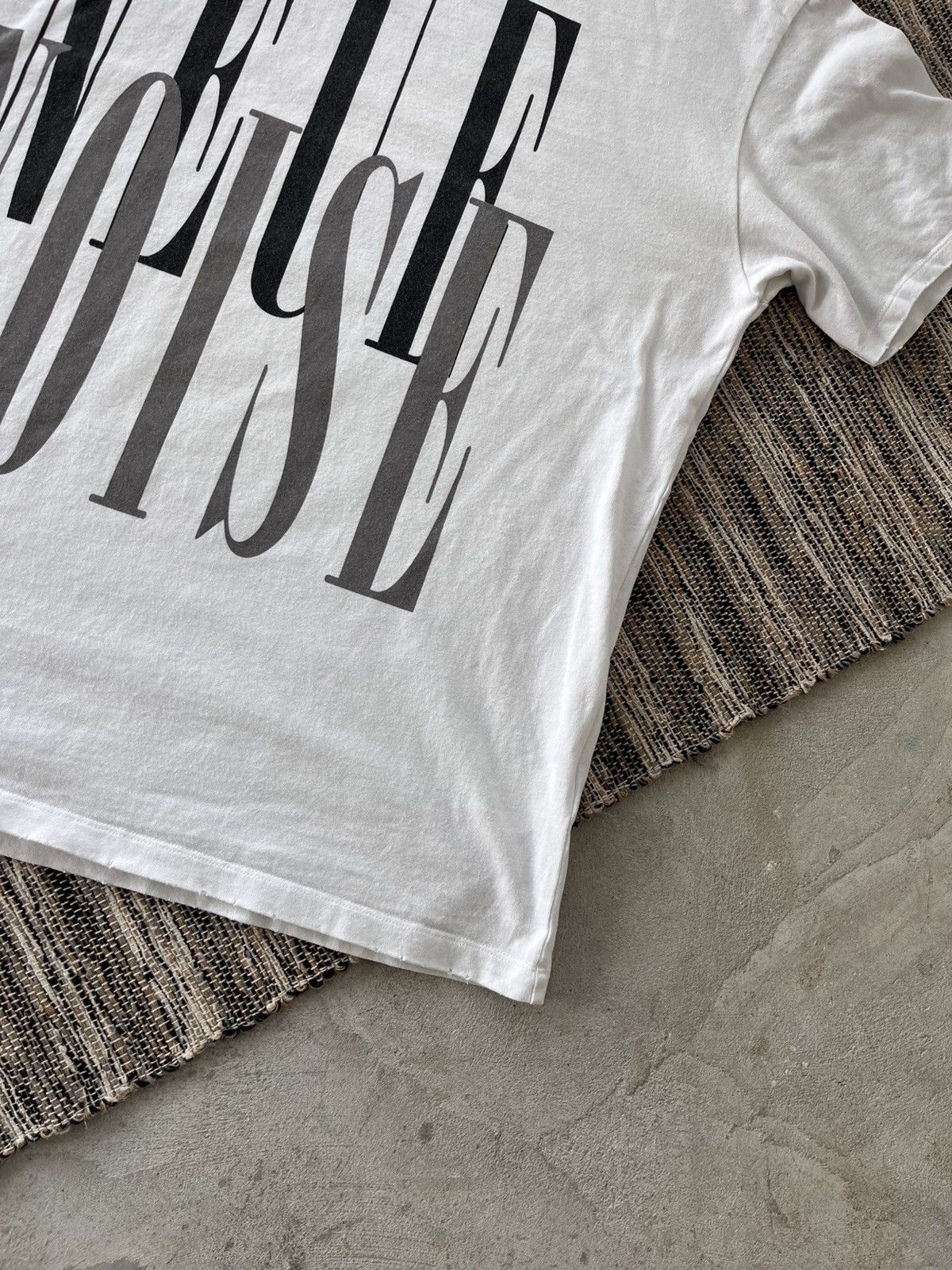 Allsaints Vintage AllSaints White TShirt Avantgarde Big logo Y2K Size US L / EU 52-54 / 3 - 6 Thumbnail