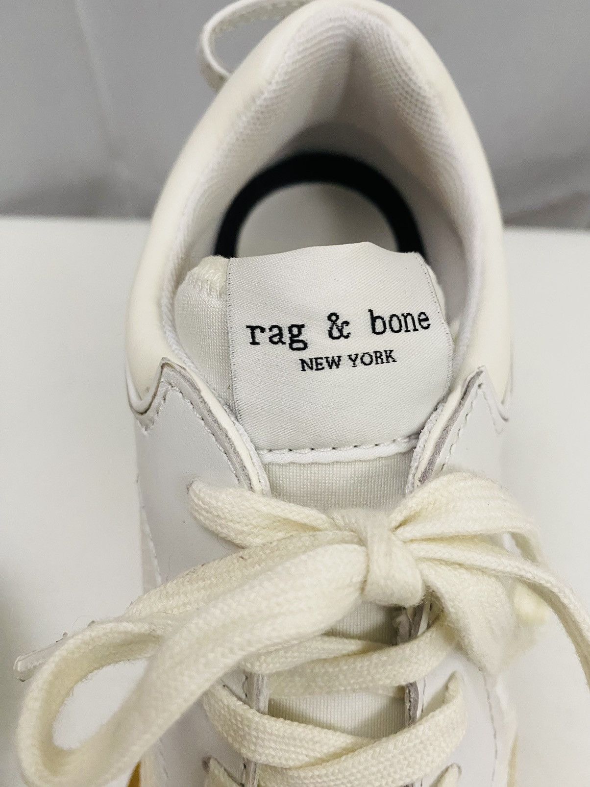 Rag & Bone Rag & Bone white/beige mesh/leather/suede retro runner NW Size US 10 / IT 40 - 14 Thumbnail