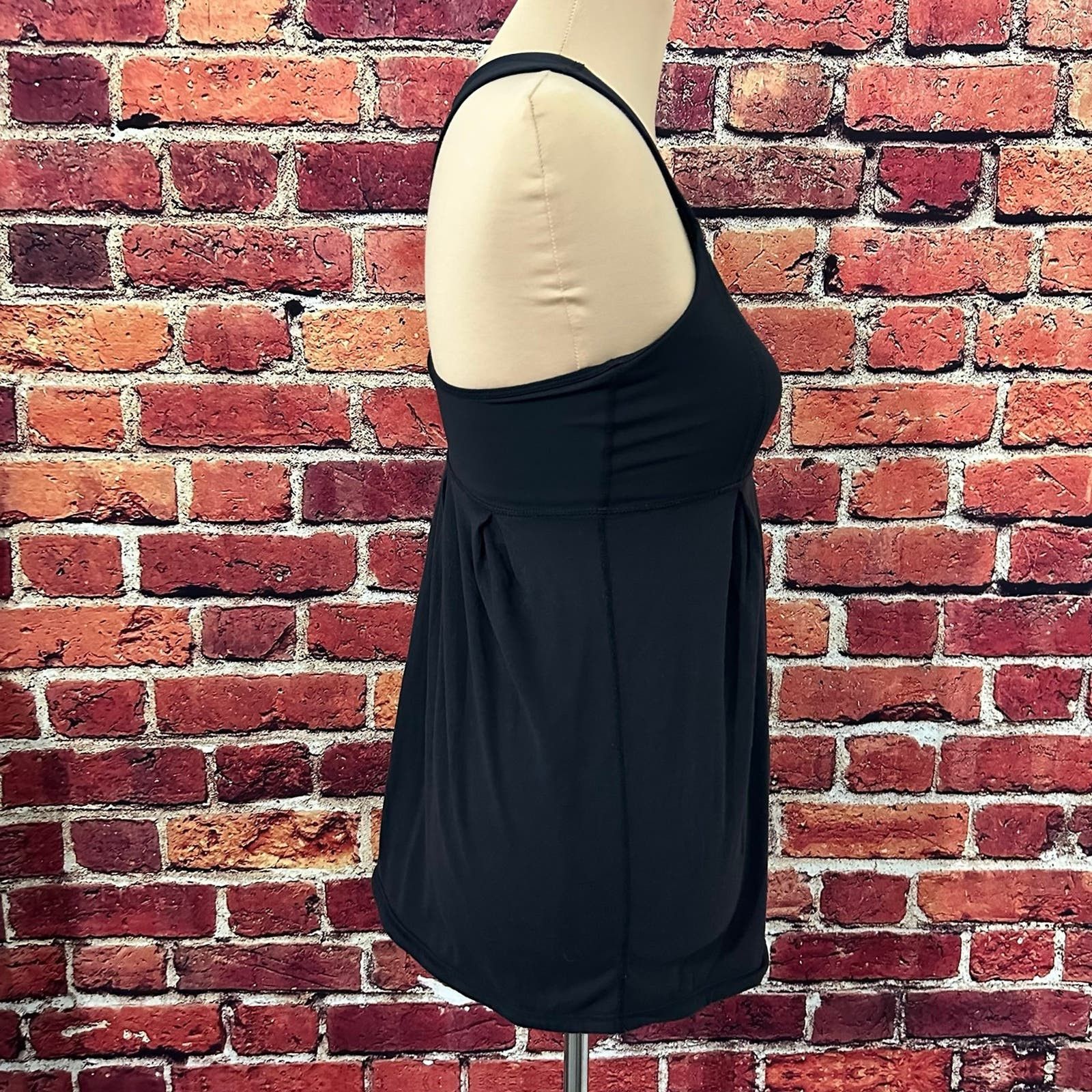Lululemon Black Lululemon Tank top size 6 Size S / US 4 / IT 40 - 4 Thumbnail