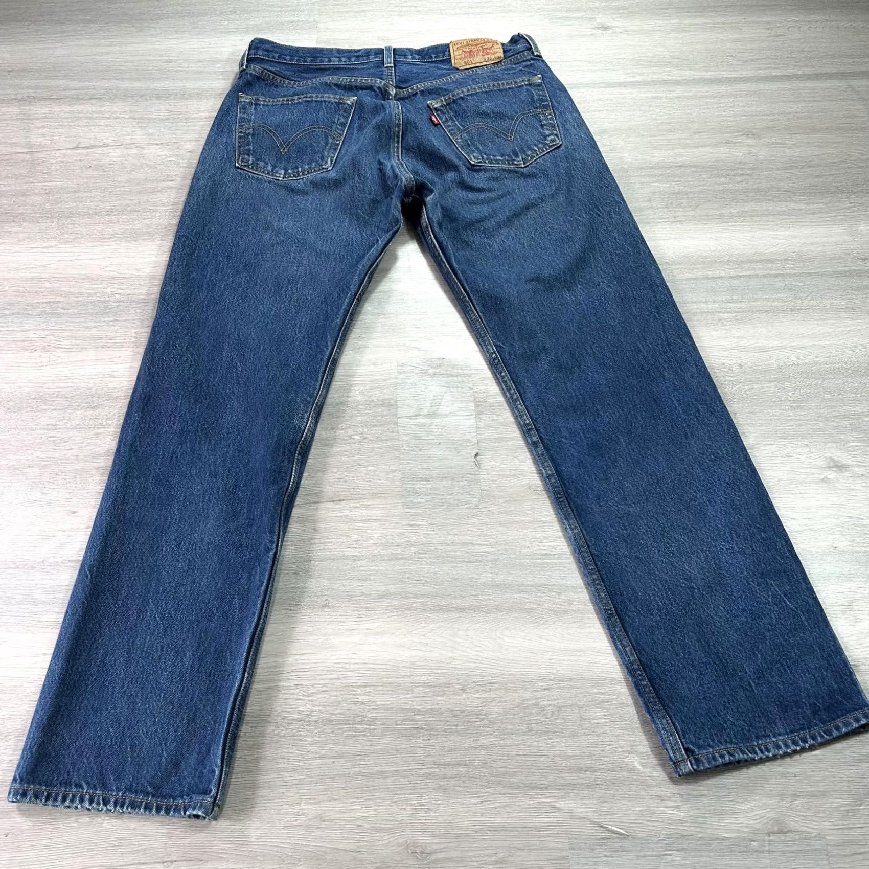 Levi's VINTAGE Levi's 501 Jeans Mens 33x30 Blue Denim Straight Button Fly Regular Fit 100% Cotton 5-Pocket Size US 33 - 2 Thumbnail