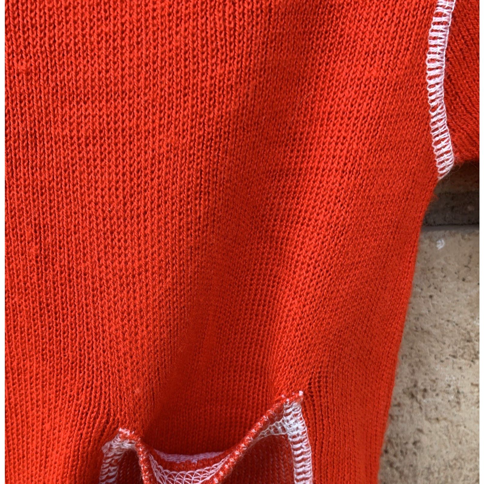 Vintage VINTAGE Acryl Pocket Tee T Shirt Red Slim Fitted Size L Unisex Adults Short Sleeve Knit Acrylic 1960s 1980s Mens Womens Boys Girls Size US L / EU 52-54 / 3 - 6 Thumbnail