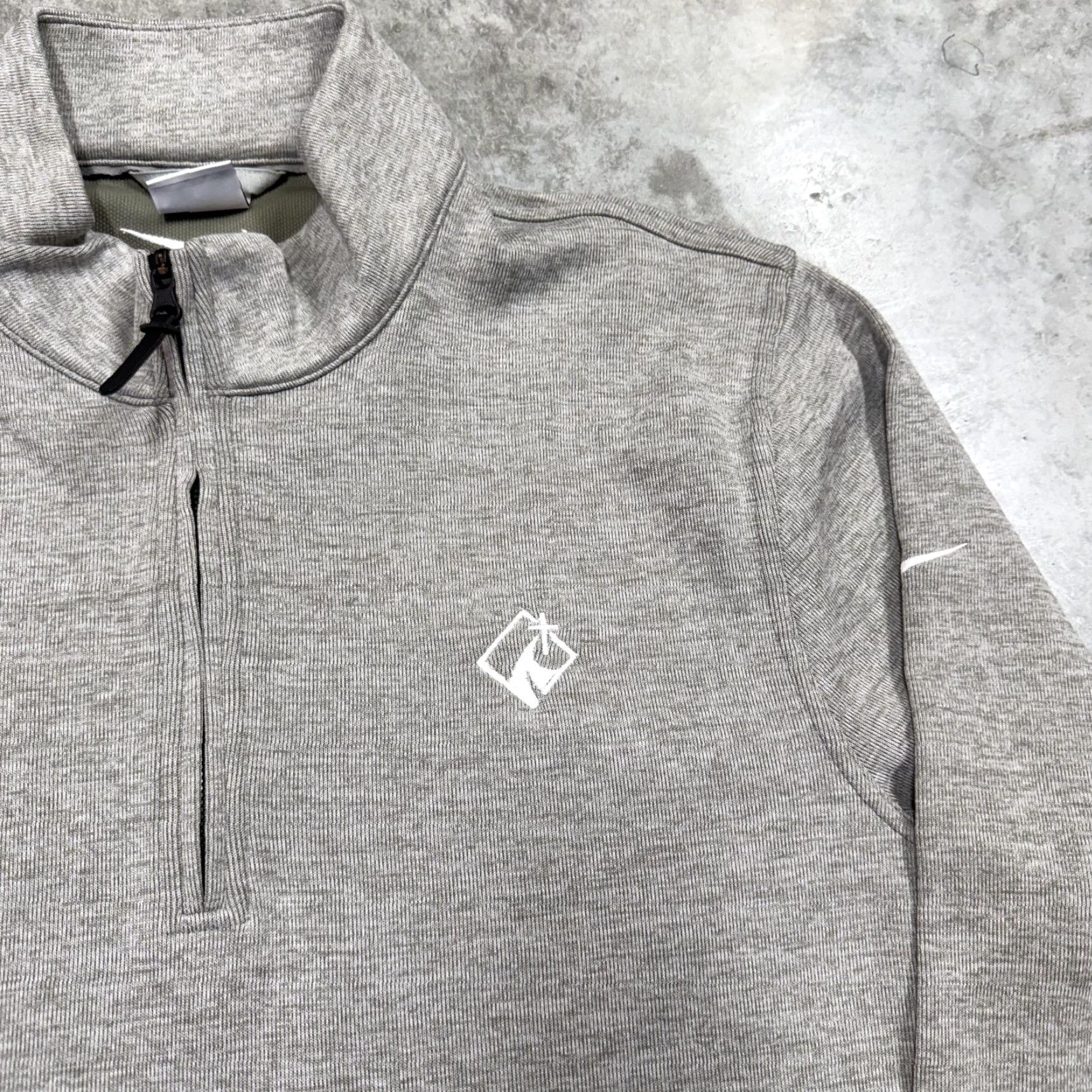 Nike Nike Sweatshirt Mens XL Gray 1/4 Zip Mock Neck Pullover Knit Logo Athletic Top Size US XL / EU 56 / 4 - 3 Thumbnail