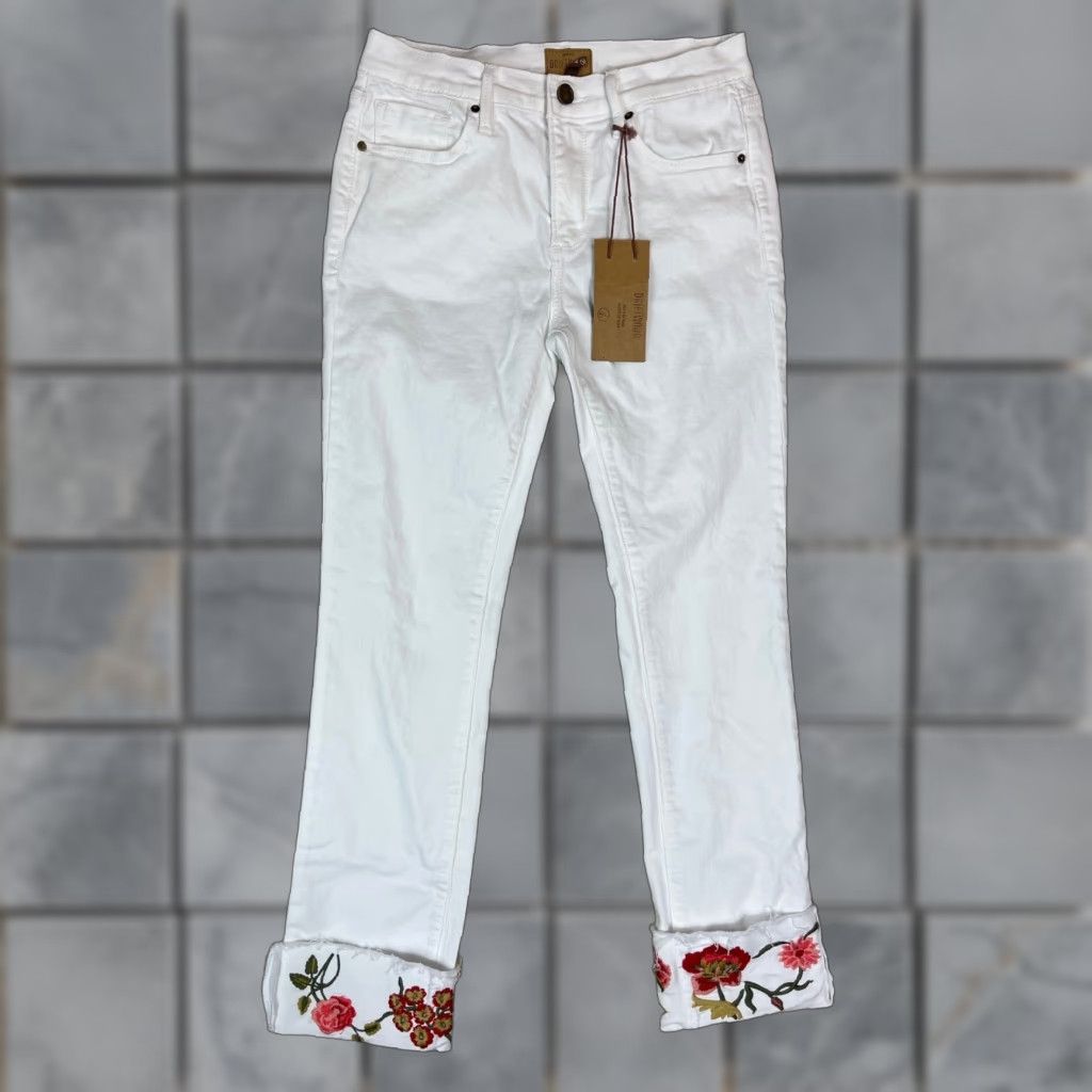 Vintage Driftwood Womens White Floral Embroidered Crop Straight Leg Jeans Size 26 Size 26" / US 2 / IT 38 - 1 Thumbnail
