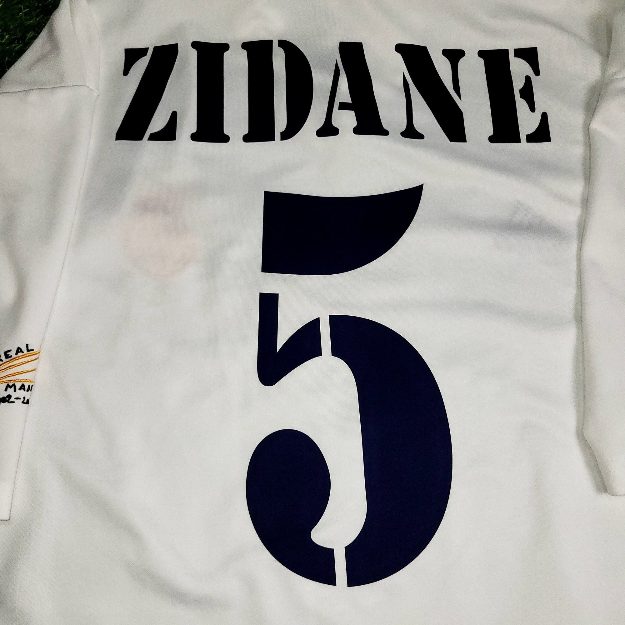 Adidas Zidane Real Madrid CENTENARY 2001 2002 Soccer Jersey XL Size US XL / EU 56 / 4 - 3 Thumbnail