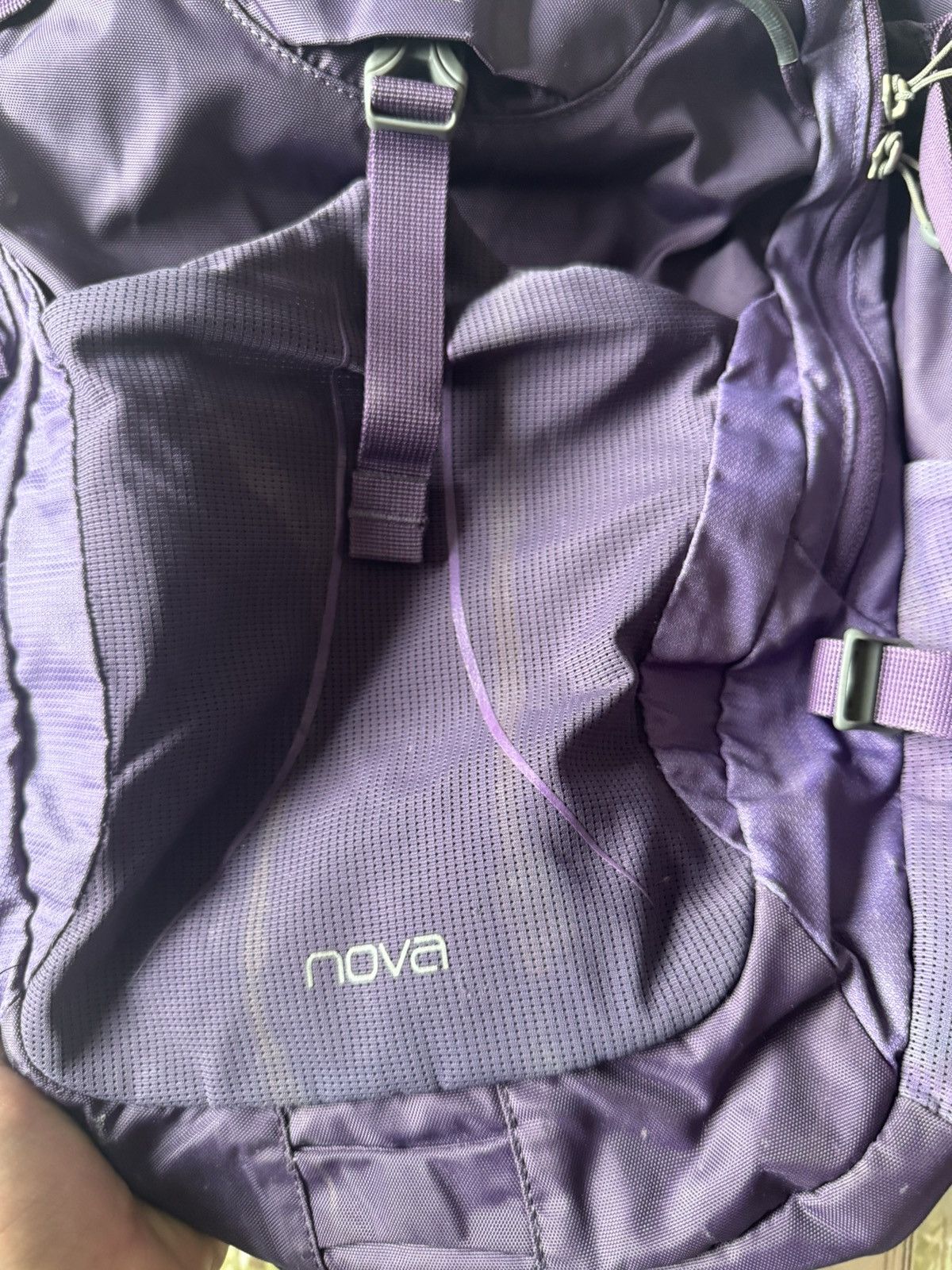 Osprey Osprey Nova 33L Women's Backpack - Deep Purple - Gorpcore Size ONE SIZE - 5 Thumbnail