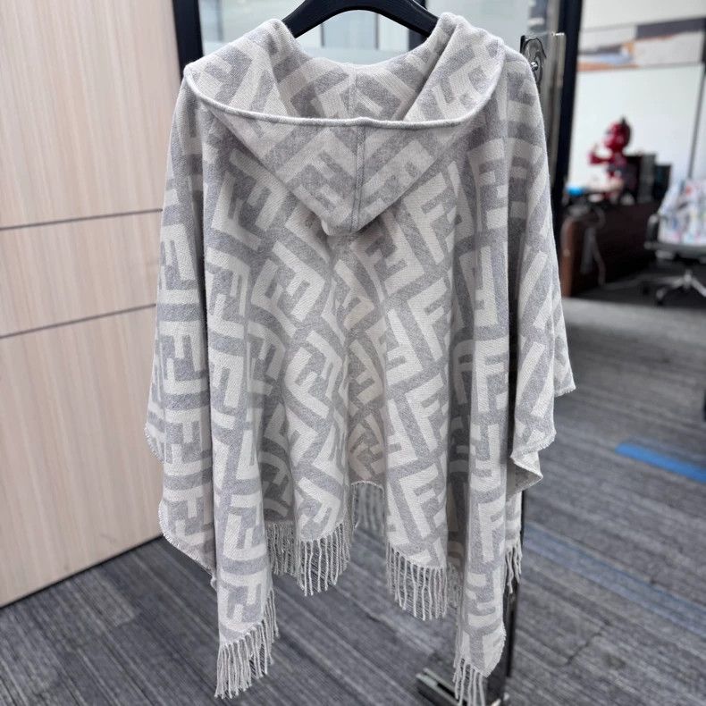 Fendi Fendi size 140*140 Full-printed letter hooded cashmere b Size ONE SIZE - 2 Thumbnail