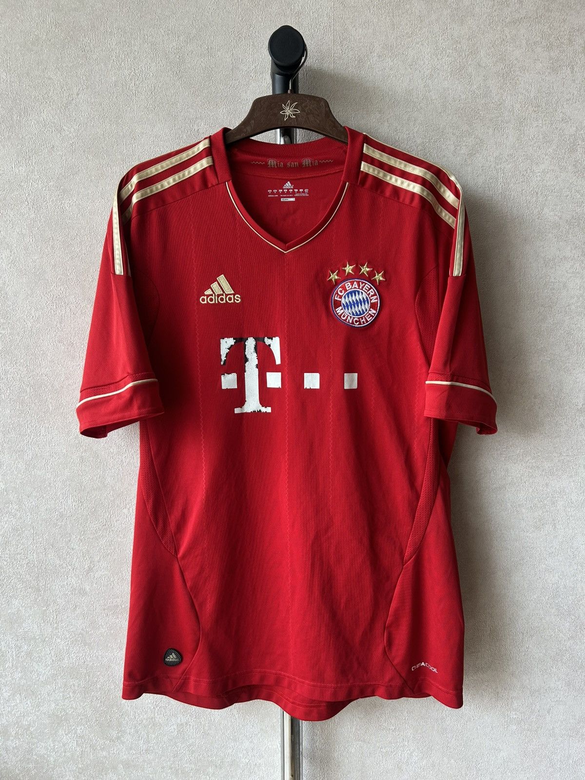 Adidas 2011/12 Adidas Bayern Munich #33 Gomez Home Soccer Jersey Size US M / EU 48-50 / 2 - 1 Thumbnail