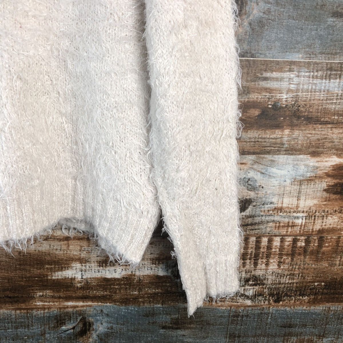 Vintage DL Archives Cream shaggy fur Mohair Knitwear #C027 Size S / US 4 / IT 40 - 15 Thumbnail