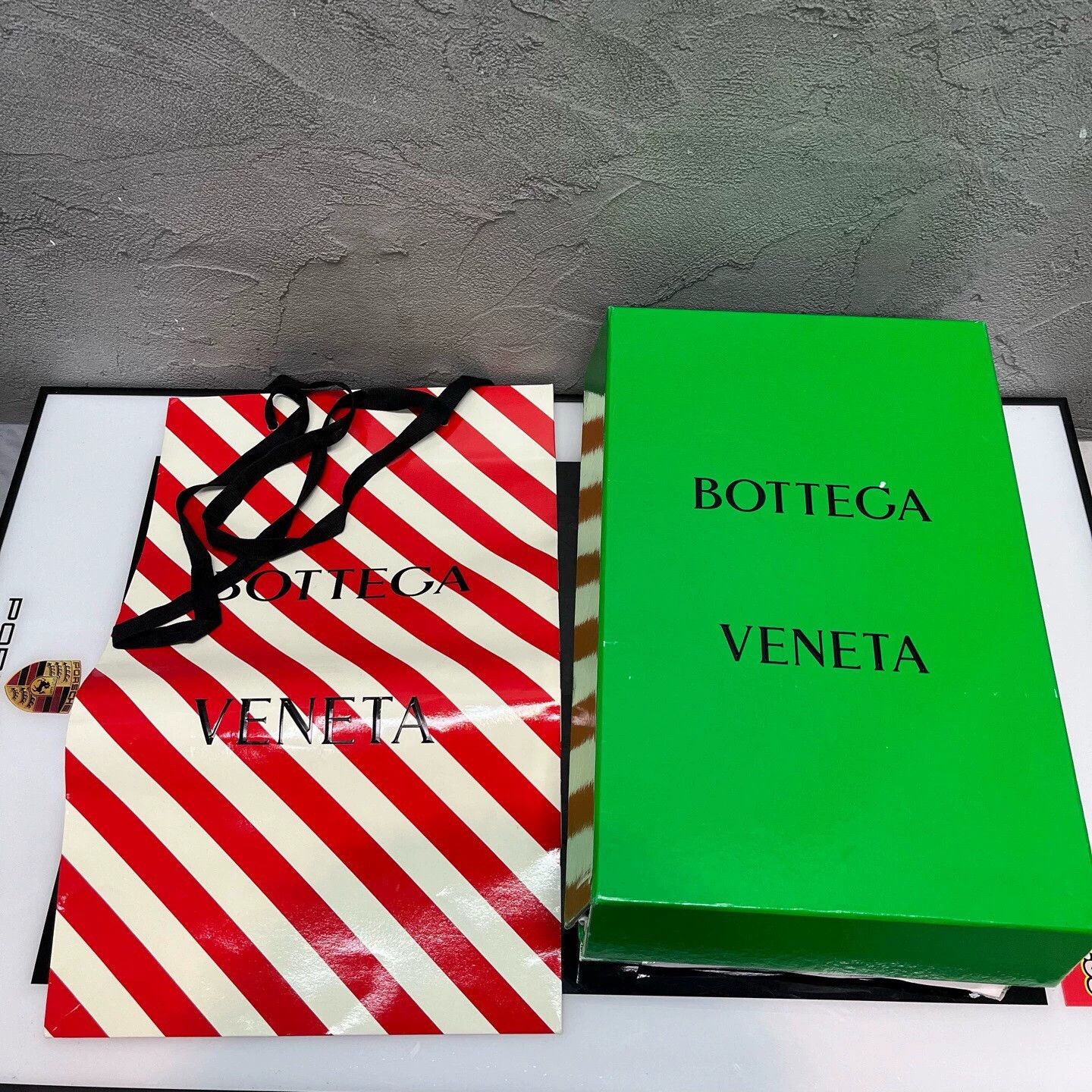 Bottega Veneta Bottega Veneta Orbit Parakeet Sneakers 40 EU New with box Size US 9 / IT 39 - 9 Thumbnail