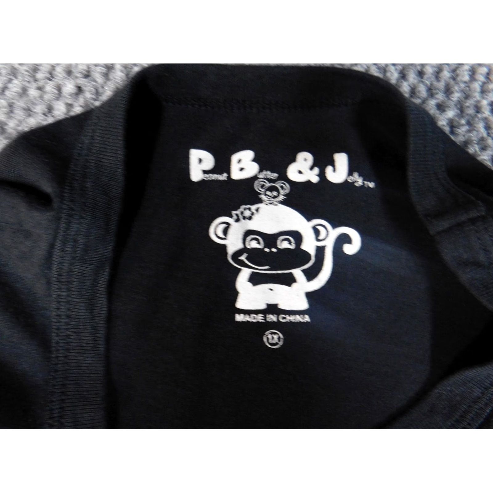 Vintage PB&J Womens Shirt 1X Black T-Shirt Crew Neck Short Sleeve Pullover Cotton Polyester Plus Size Love Graphic Casual 1X Womens Mens Girls Size XL / US 12-14 / IT 48-50 - 6 Thumbnail