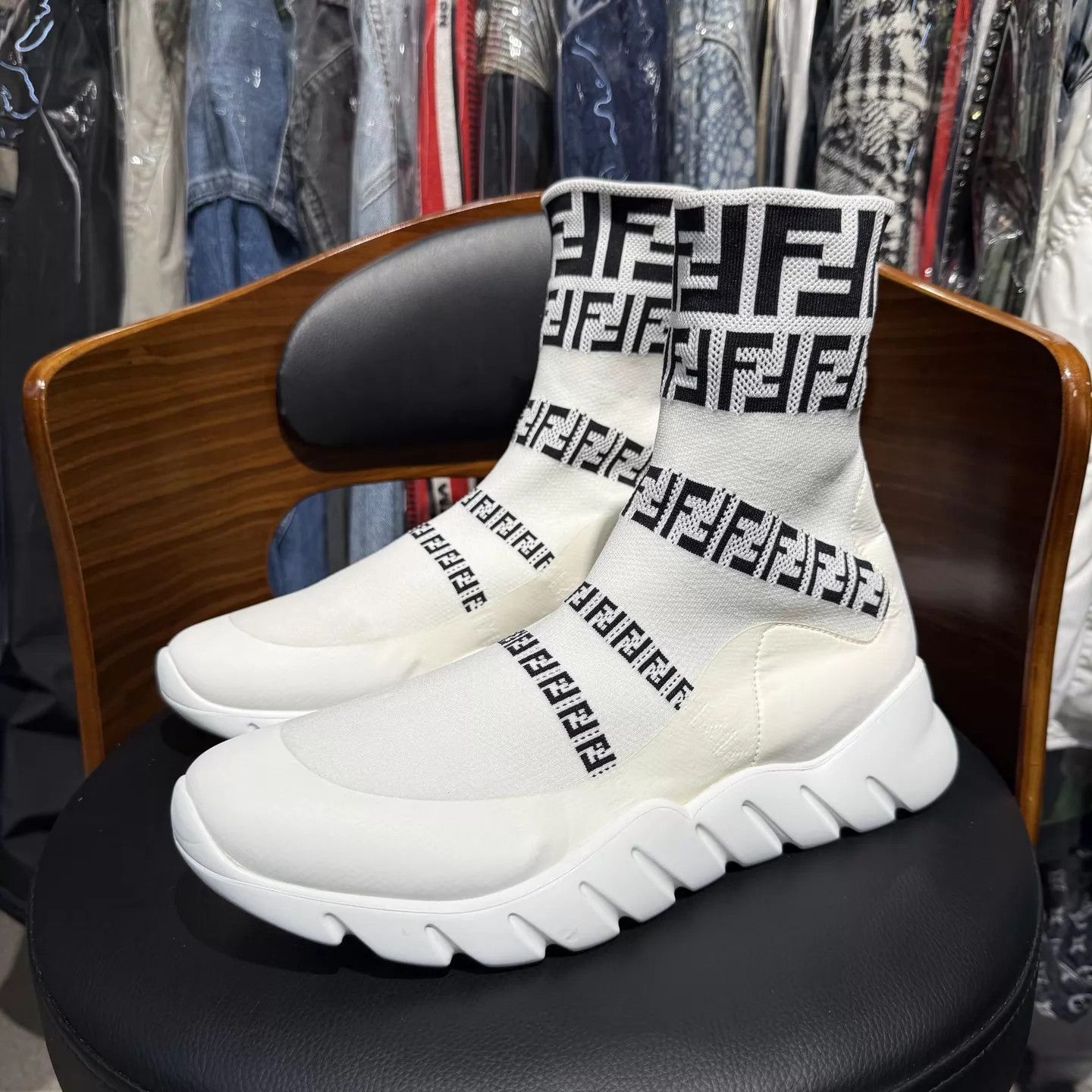 Fendi Fendi White All Over Print Sneakers 7.5/41.5 LN W1 Size US 7.5 / EU 40-41 - 1 Thumbnail