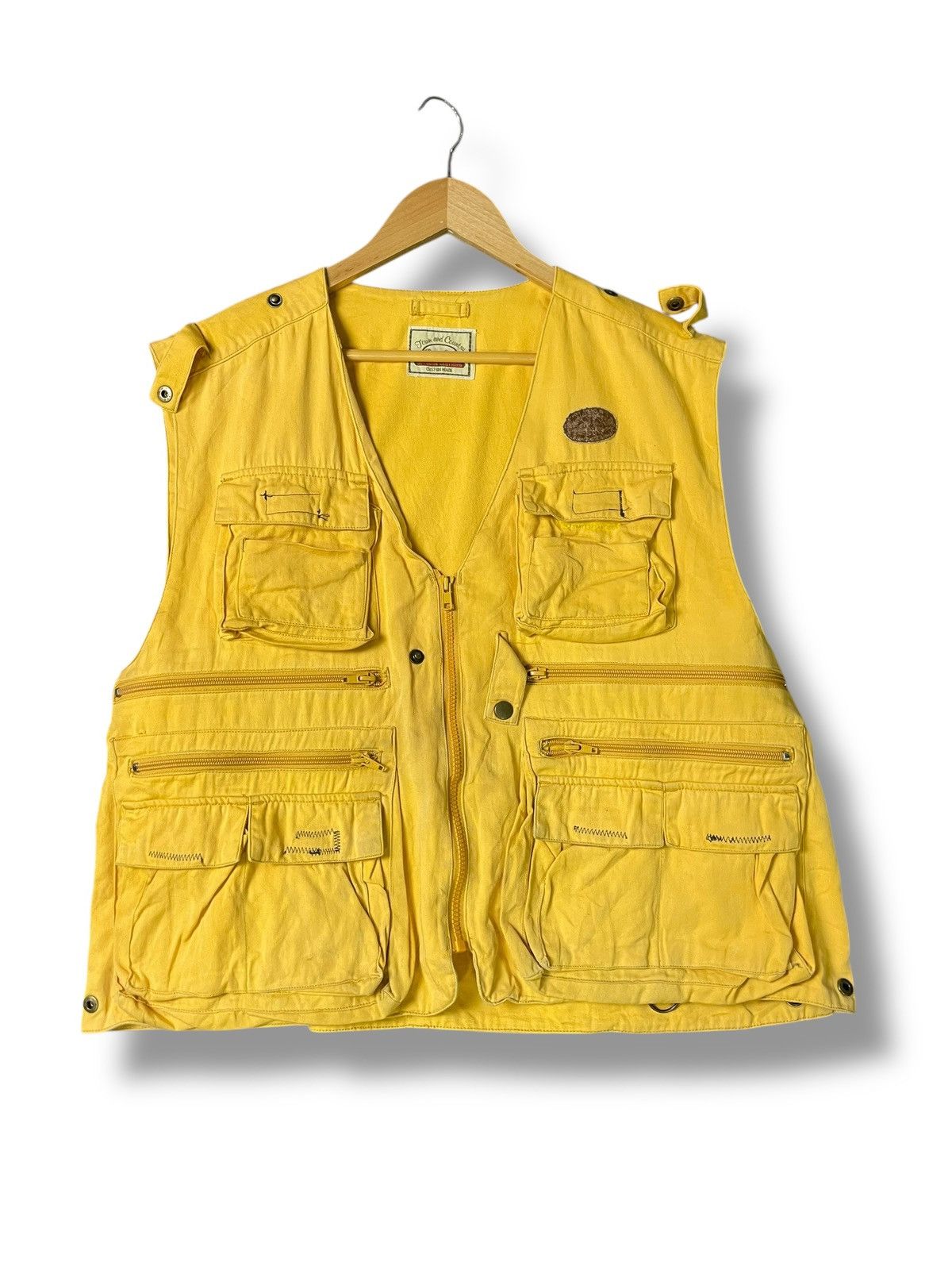 Japanese Brand × Vintage Town & Country x Vintage Fishing Vests (35) Size US L / EU 52-54 / 3 - 1 Thumbnail