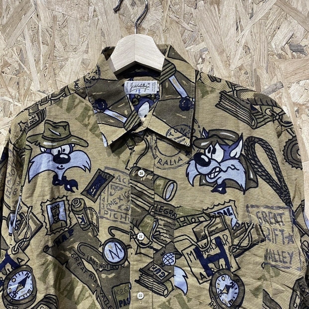 Jean Charles De Castelbajac Vintage JC de Castelbajac x Looney Tunes AOP Button Up Shirt Size US XL / EU 56 / 4 - 3 Thumbnail