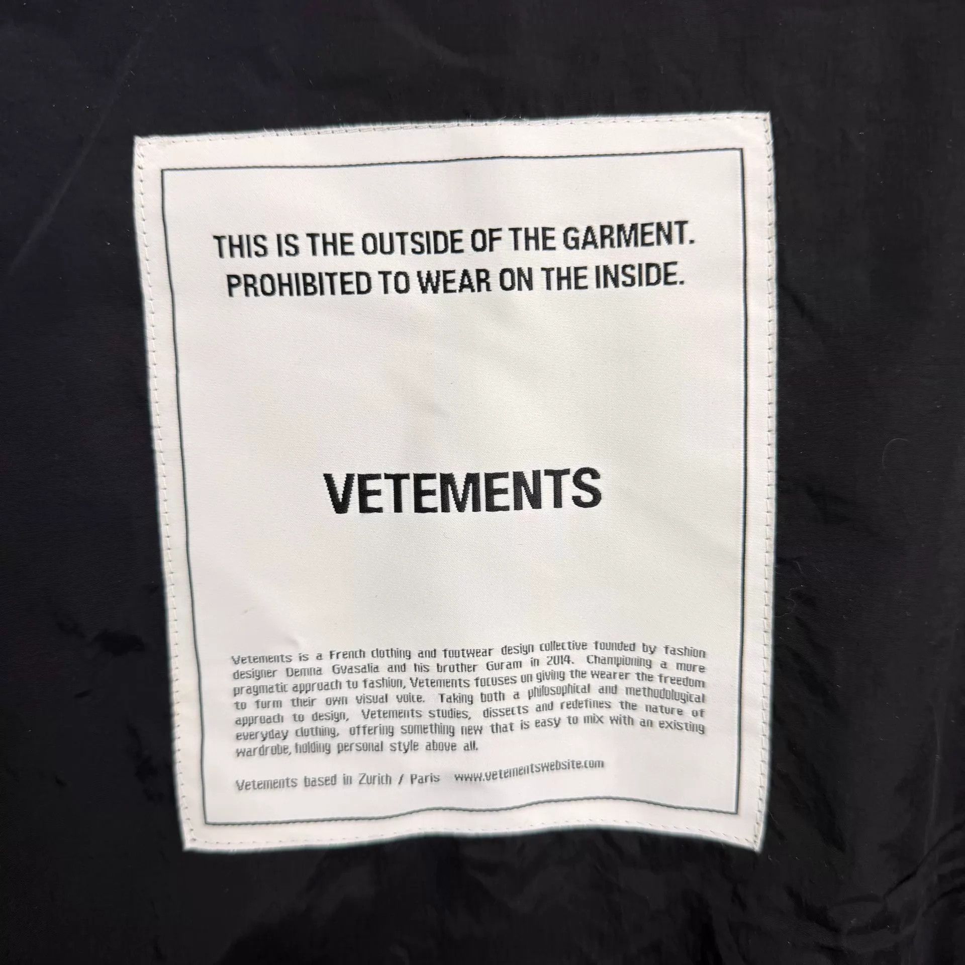 Vetements Vetements 18AW Angel Zip Shell Jacket Black L Size US L / EU 52-54 / 3 - 8 Thumbnail