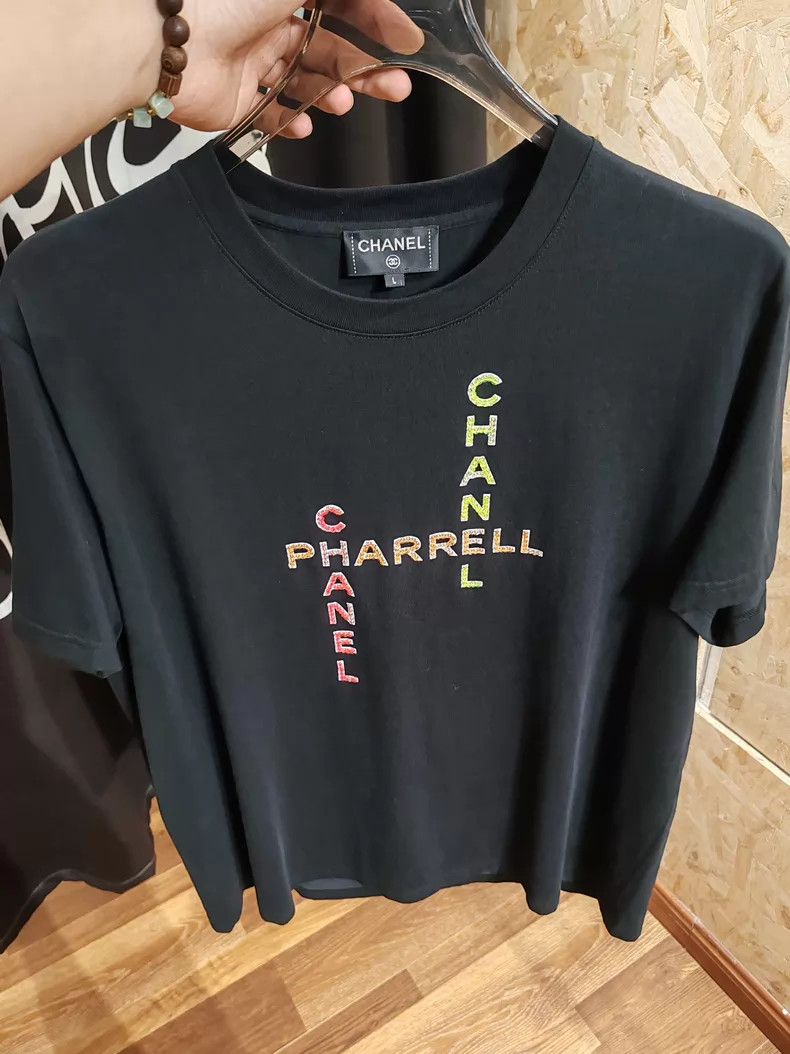 Chanel Chanel Uniform CC Logo T-shirt Black Color | Grailed