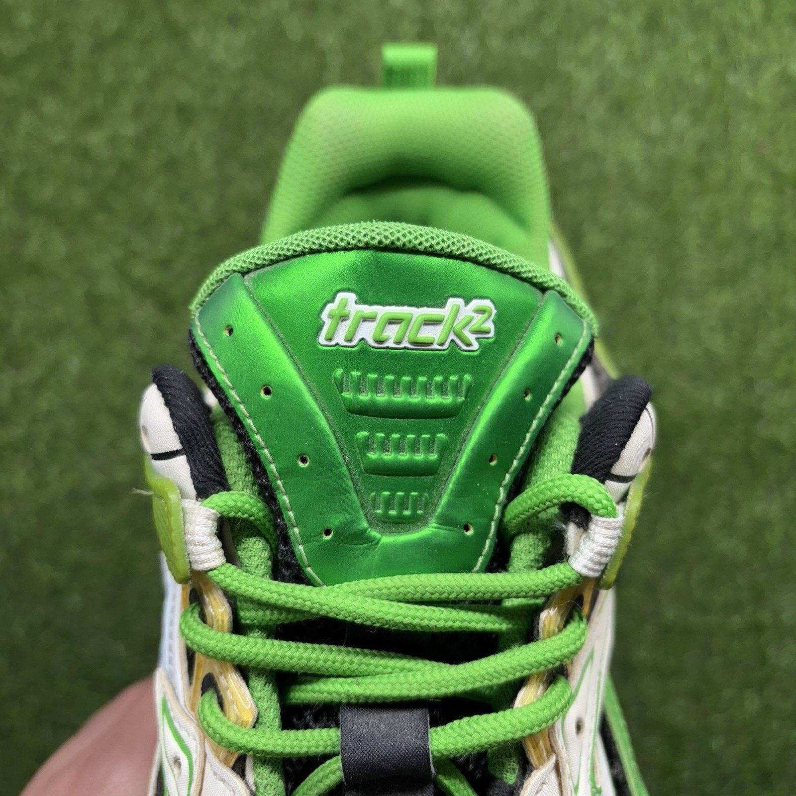 Balenciaga Balenciaga Track 2 Trainer ' White Green ' | GREAT COND! Size US 10 / EU 43 - 18 Thumbnail