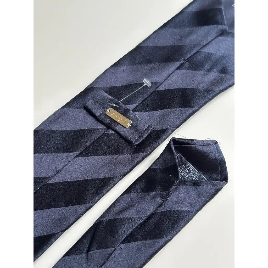 Brioni Brioni Navy Striped Silk Tie Made in Italy Size ONE SIZE - 4 Thumbnail