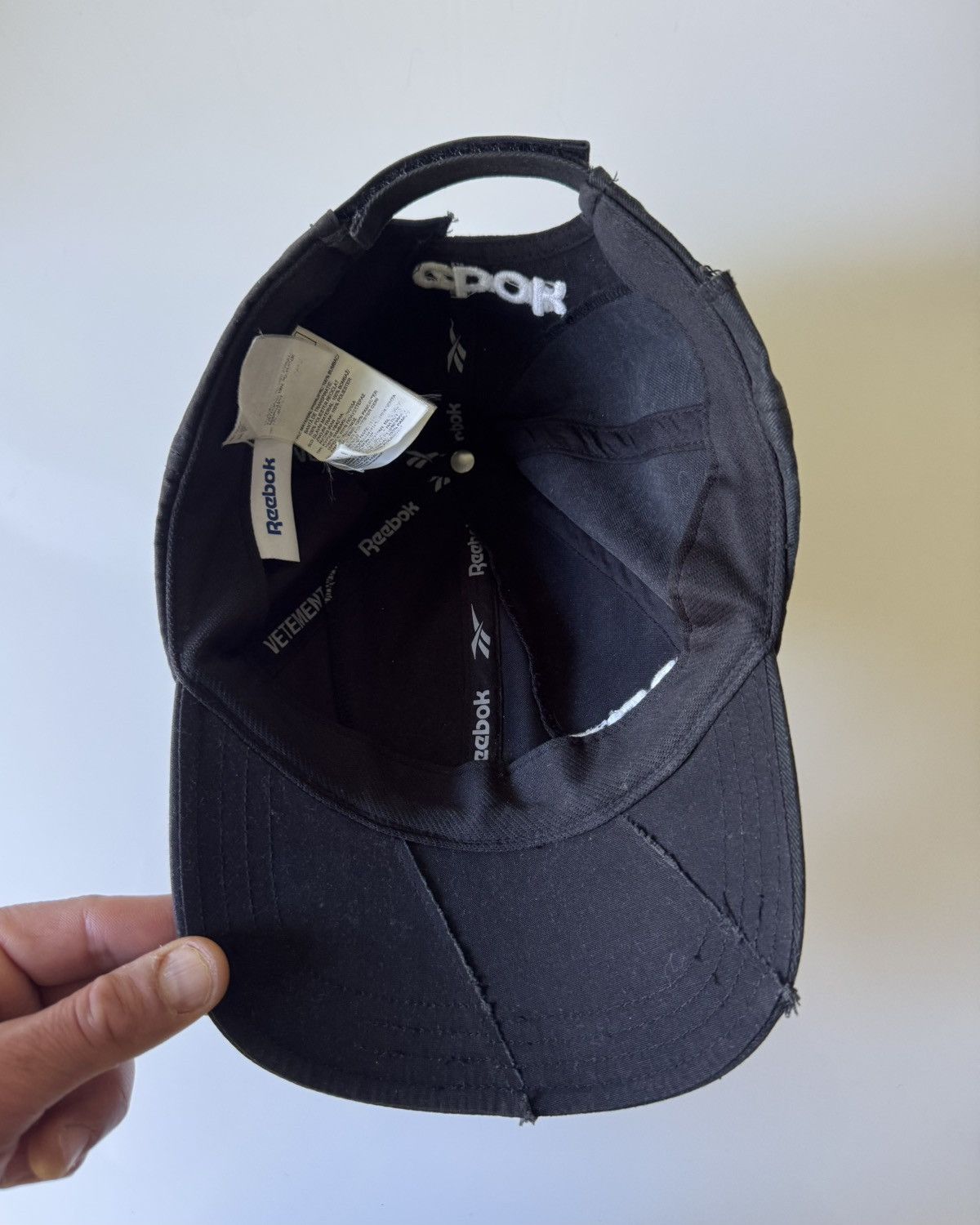 Reebok × Vetements Vetements x Reebok FW 17 Reconstructed Cap Size ONE SIZE - 7 Thumbnail