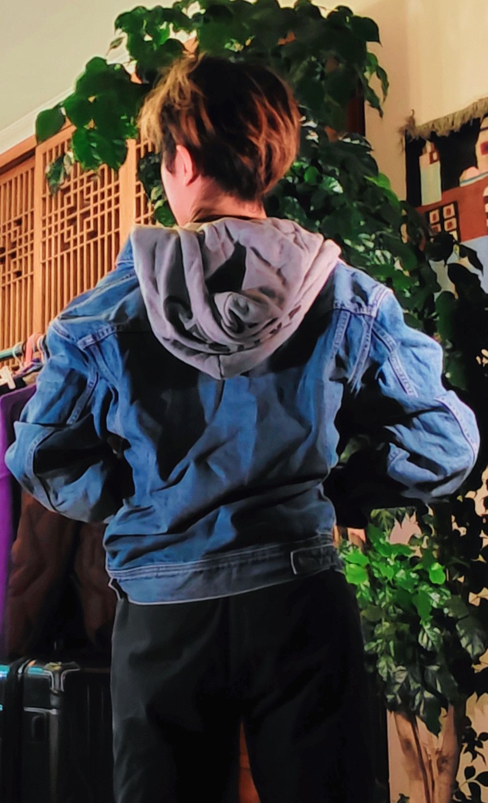 CELINE★素敵！Ecru Raw Wash Corduroy Trucker Jacket embroidered trucker jacket in raw wash white denim - RAW