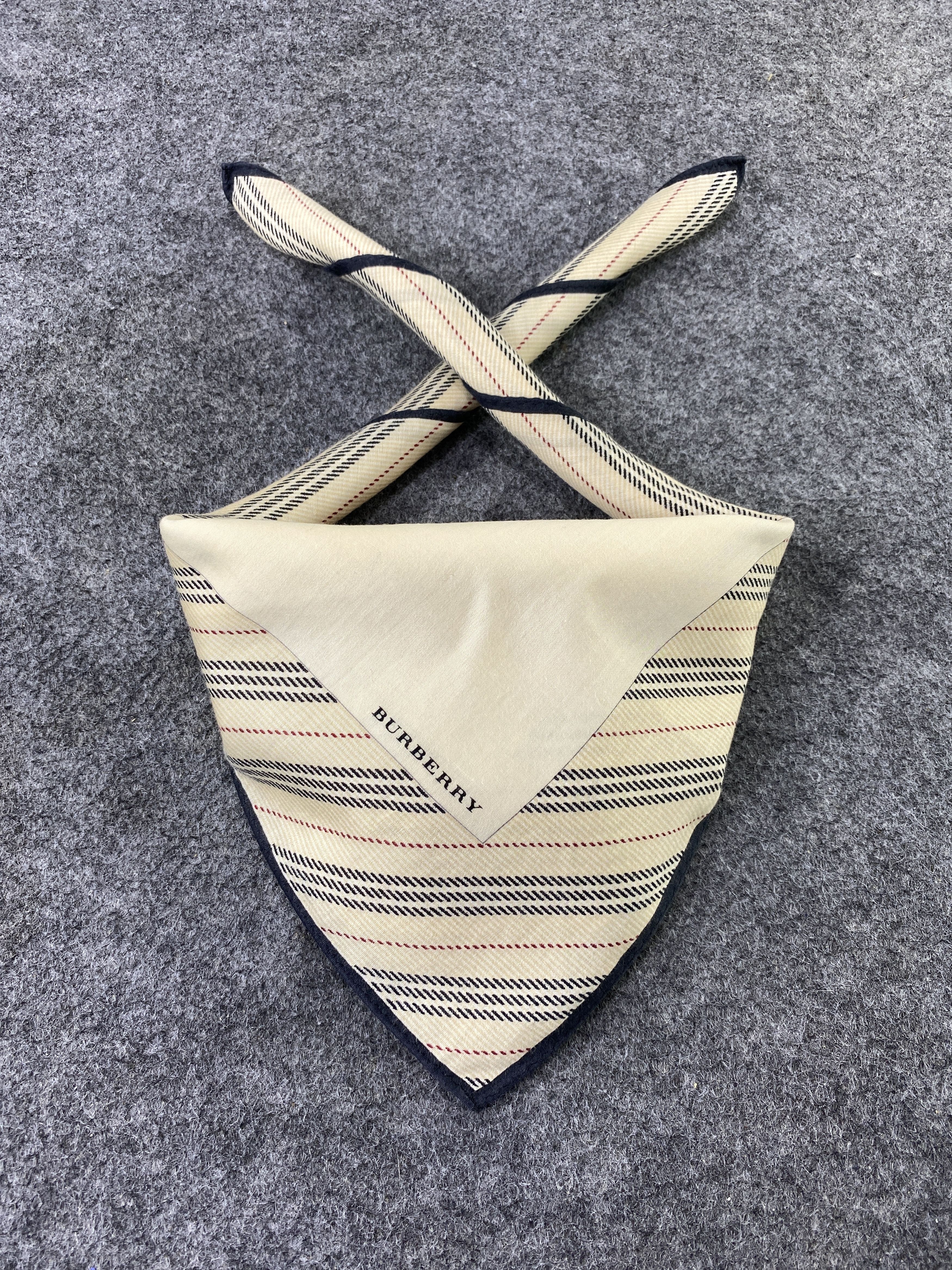 Burberry Burberry Handkerchief / Bandana / Neckerchief-B369 Size ONE SIZE - 2 Thumbnail