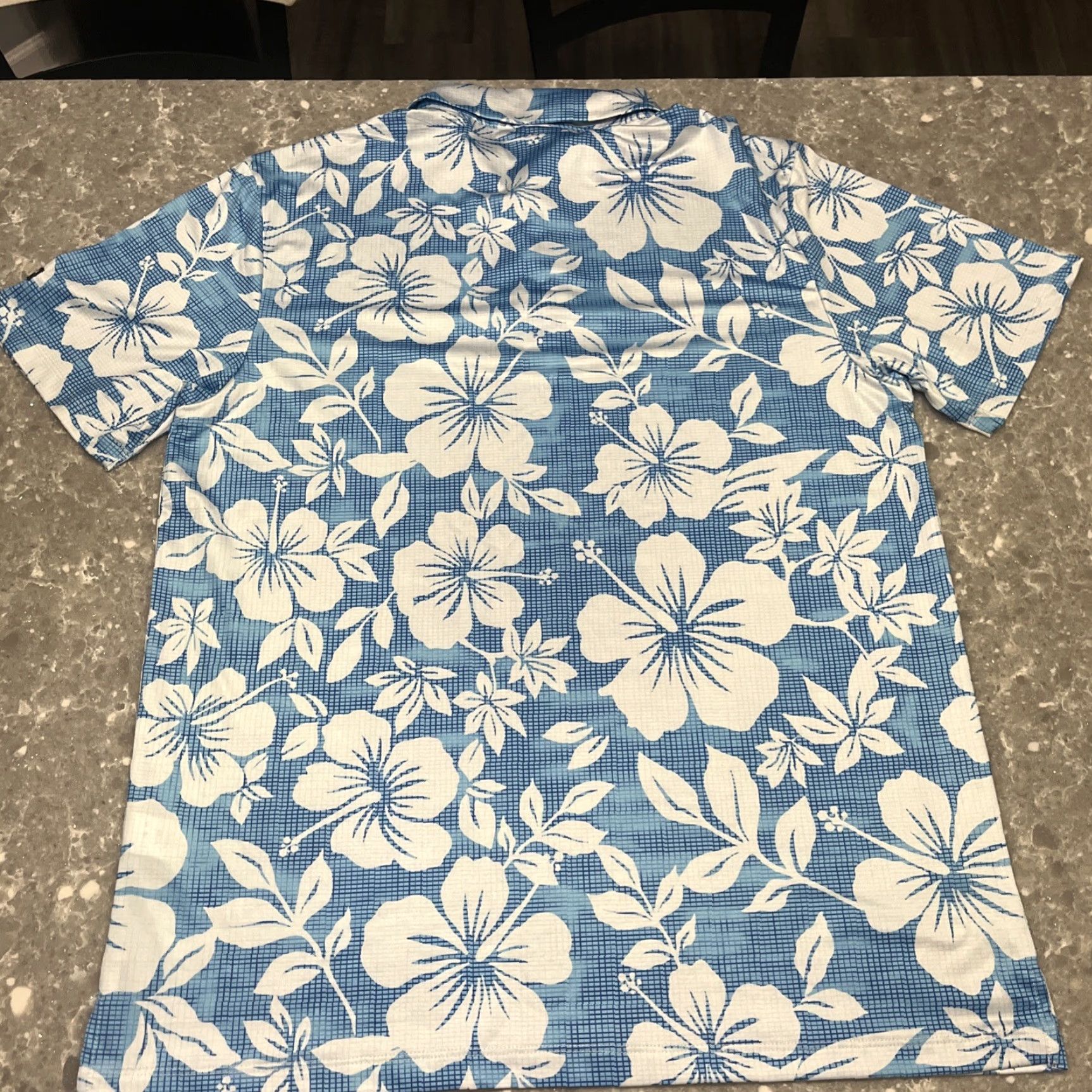 Vintage Yatta Golf Polo Shirt Mens L Blue Performance AOP Graphic Print Hibiscus Flower Logo 90s? Size US L / EU 52-54 / 3 - 6 Thumbnail