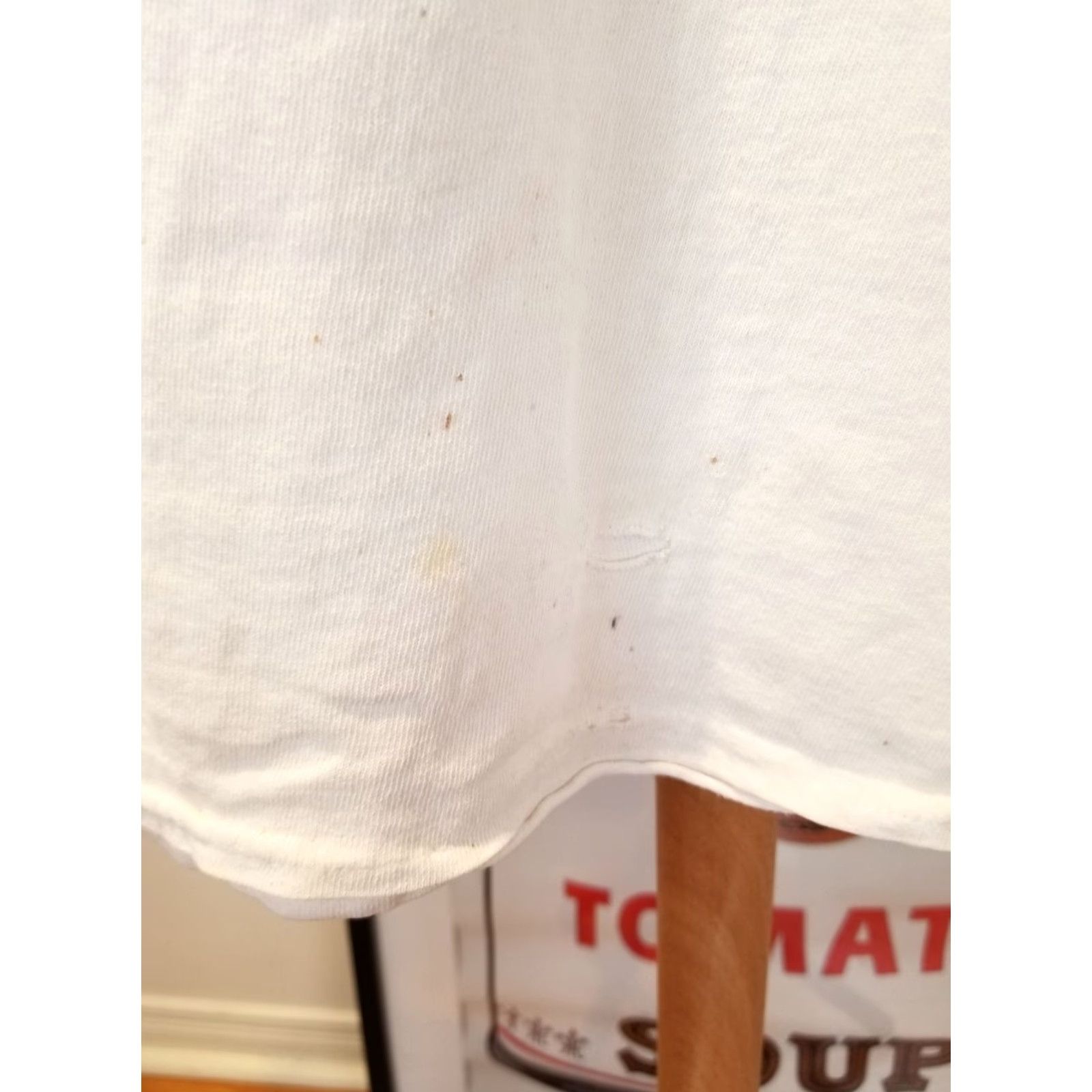 Delta VINTAGE Delta T-Shirt Shirt XL White Cotton Crew Neck Short Sleeve Mens 1980s 80s Distressed Worn Cross Chest 23" Back 28" Google I DON'T NEED GOOGLE Size US XL / EU 56 / 4 - 7 Thumbnail
