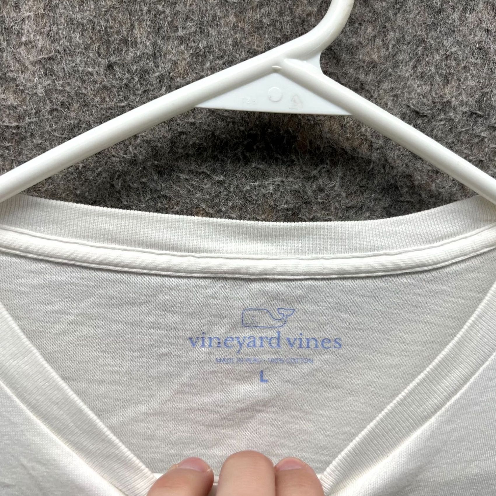 Vineyard Vines Vineyard Vines Shirt Men Large White Long Sleeve Whale Tie The One On Shirt Mens L White Whale Tie Vintage? Size US L / EU 52-54 / 3 - 6 Thumbnail