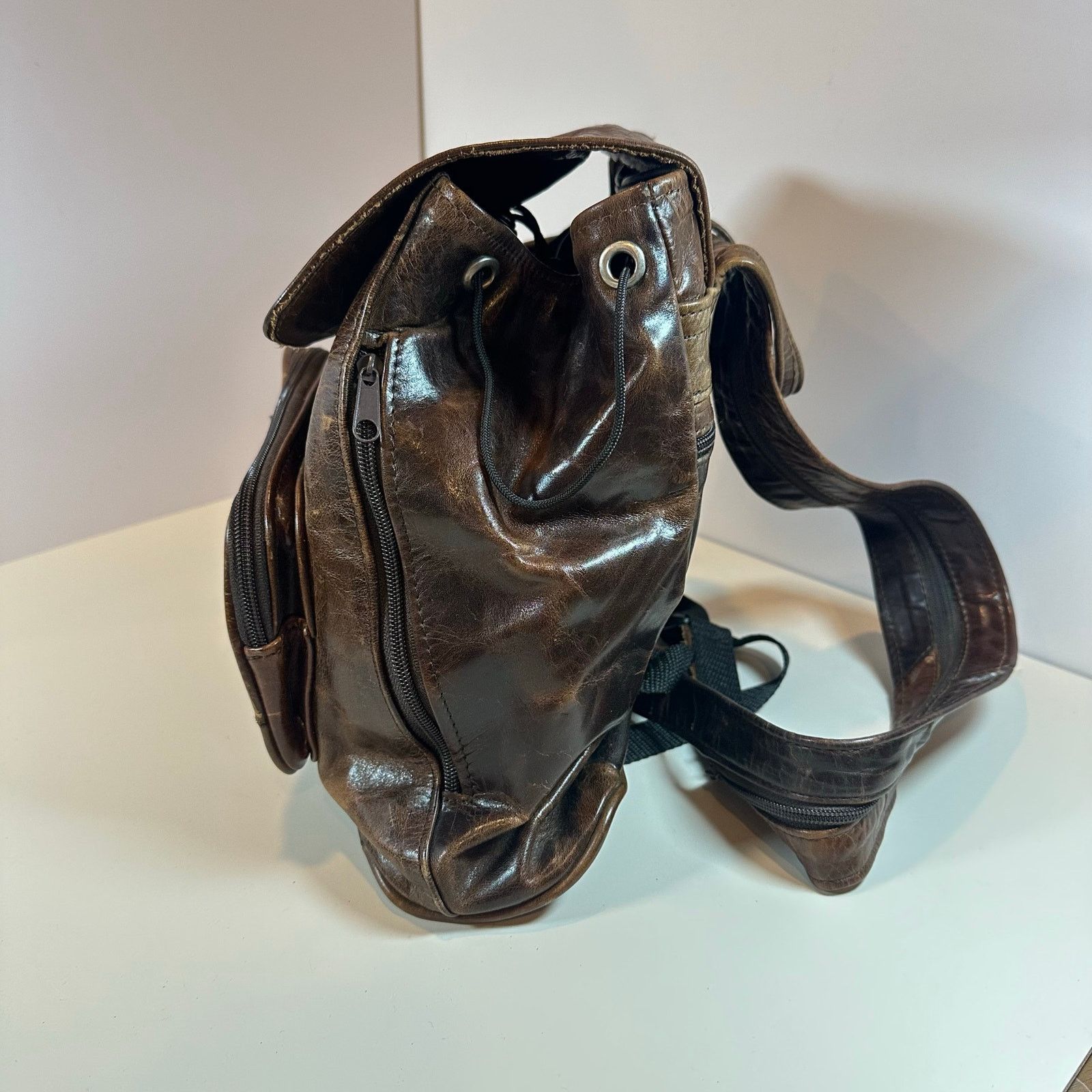 Other Brown Leather Backpack Satchel Zip Up Slingback Straps Size ONE SIZE - 7 Thumbnail