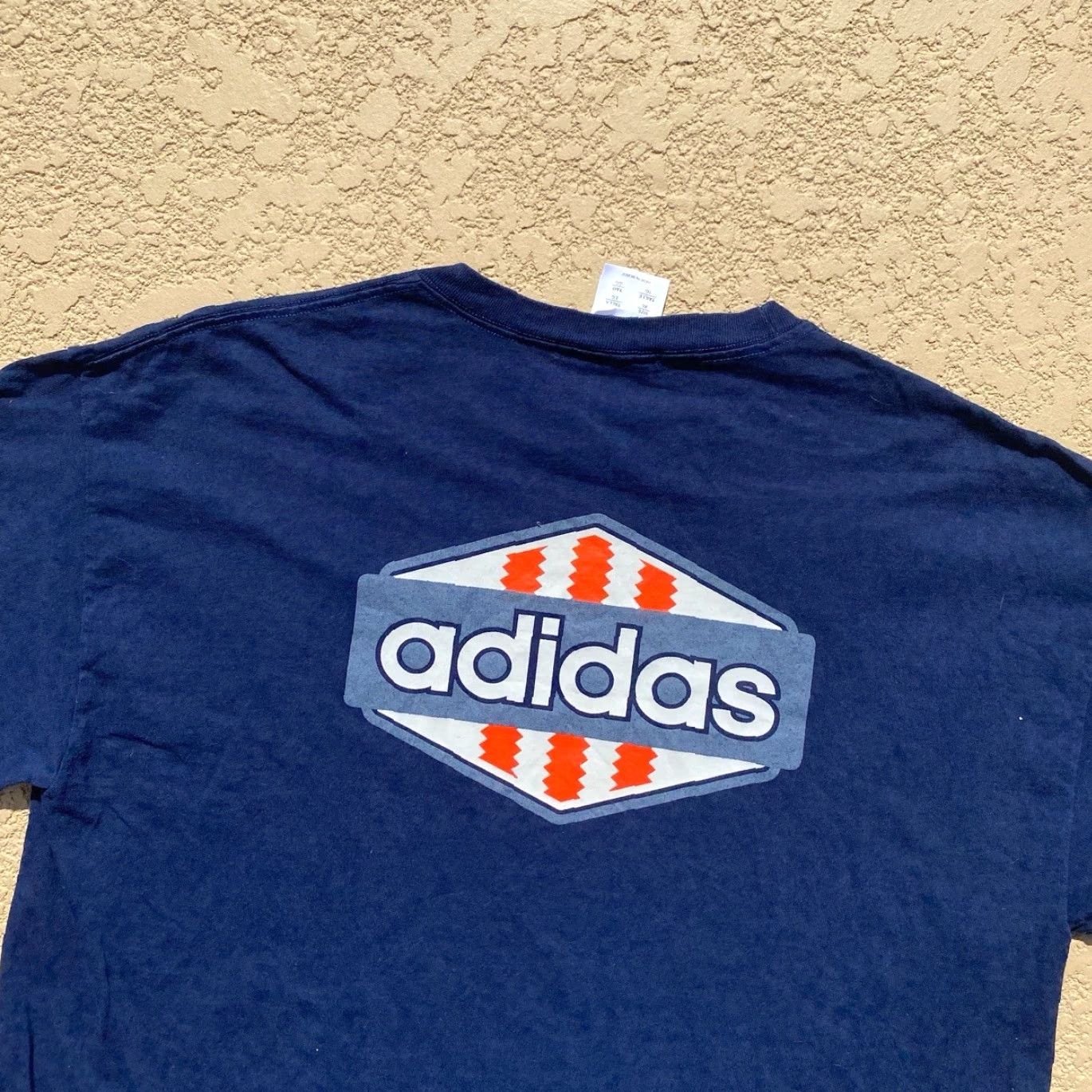 Adidas VINTAGE Adidas Shirt Mens XL Blue Spell Out Grunge Graphic USA 90s Y2K Shirt Mens XL Blue USA 90s Grunge Graphic Adidas Size US XL / EU 56 / 4 - 4 Thumbnail