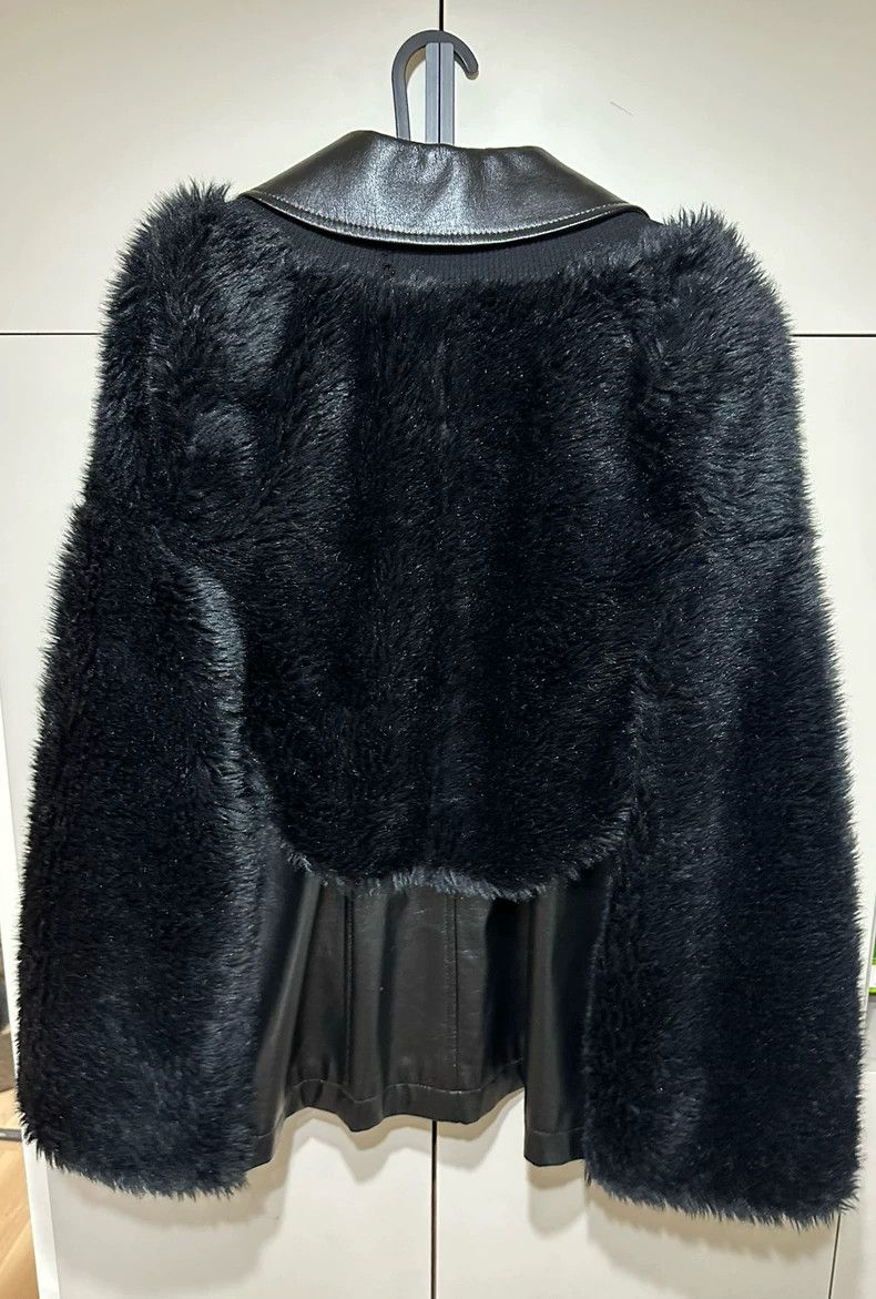 Comme des Garcons Comme Des Garcons Cape Faux Fur Coat Size S / US 4 / IT 40 - 8 Thumbnail
