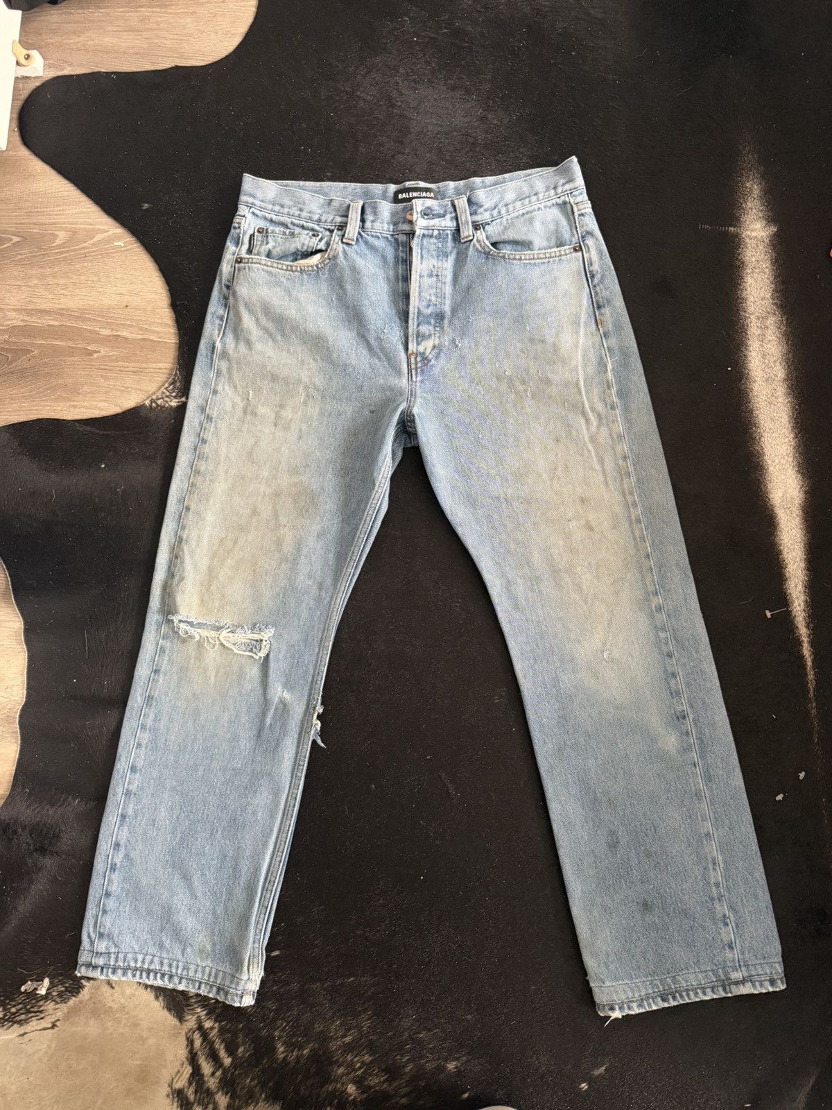 Balenciaga Balenciaga Distressed Straight-Leg Jeans – Light Wash Size US 32 / EU 48 - 8 Thumbnail