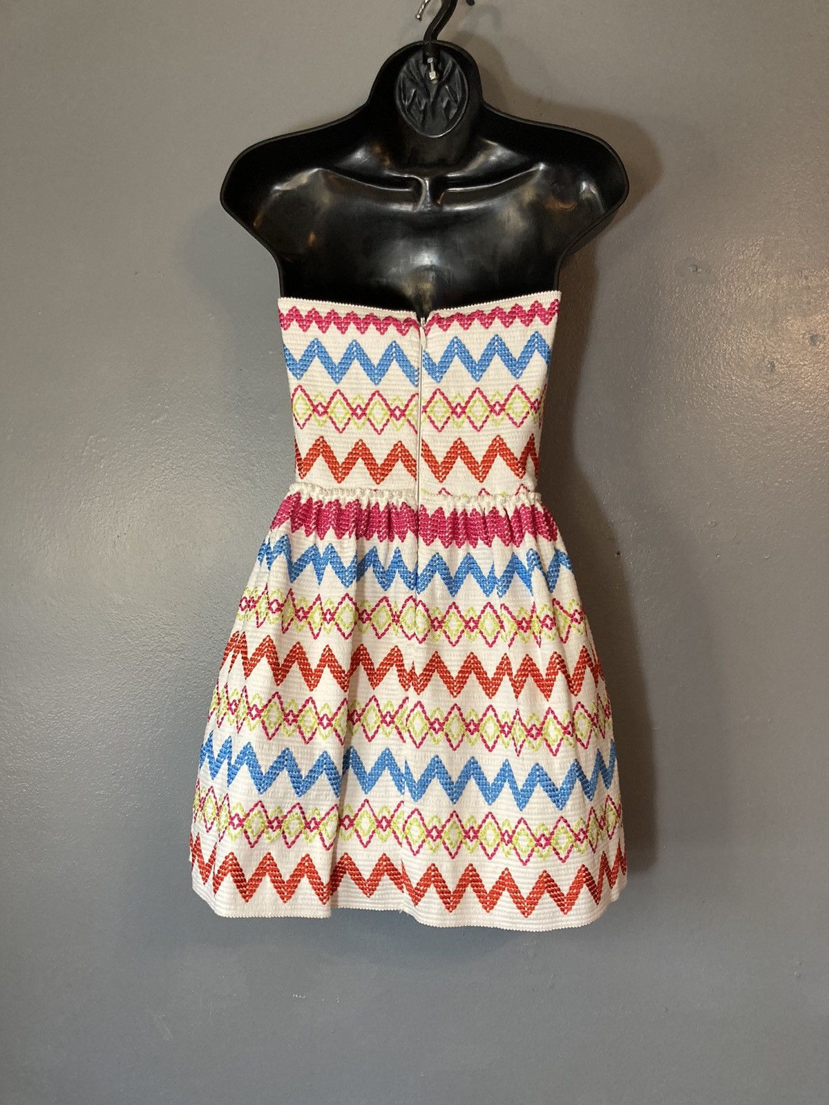 WOW Couture Wow couture colorful embroidered mini dress Size S / US 4 / IT 40 - 6 Thumbnail
