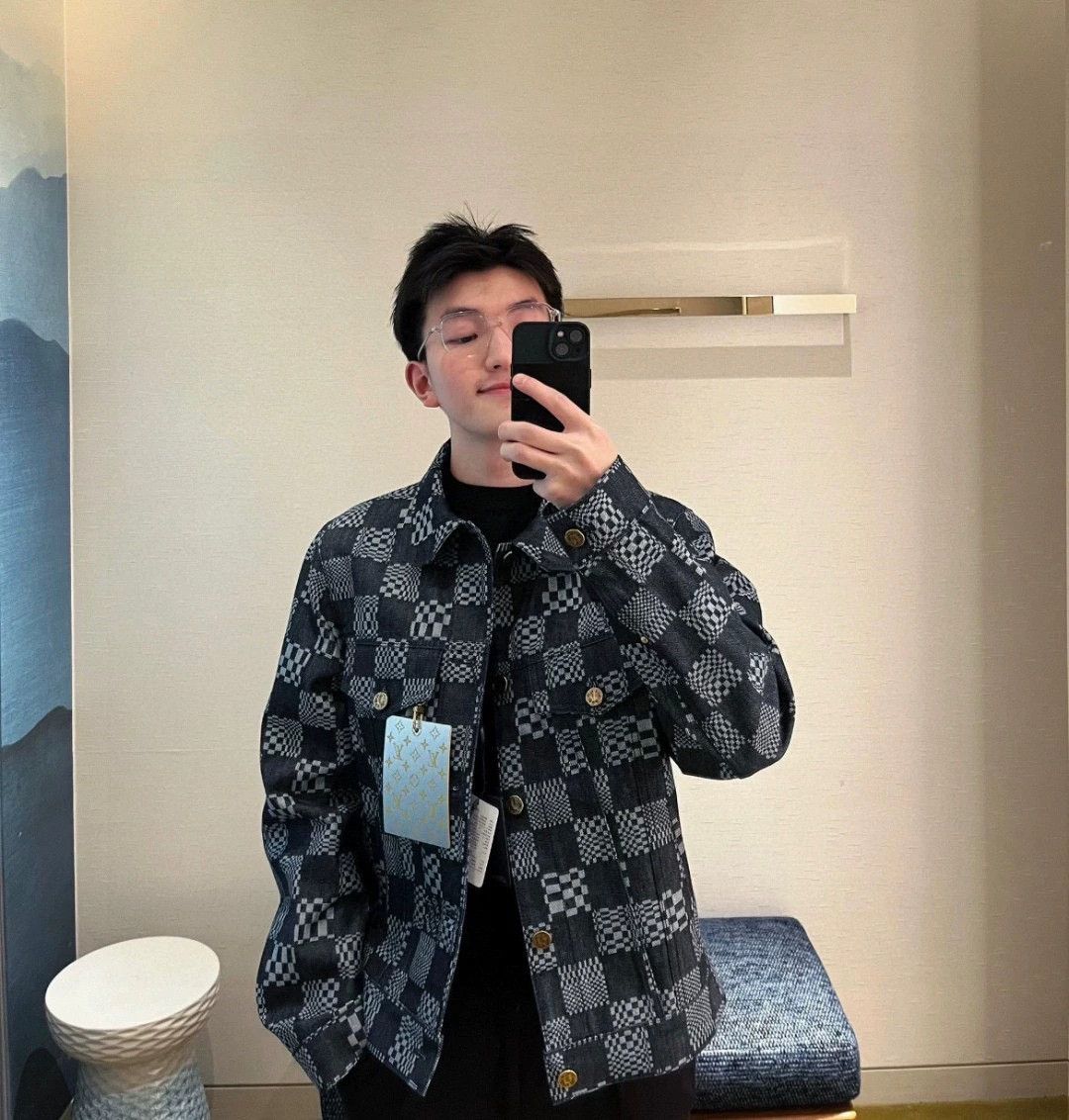 Louis Vuitton LV Checkerboard Denim Jacket in Color Block Size US XXL / EU 58 / 5 - 7 Thumbnail