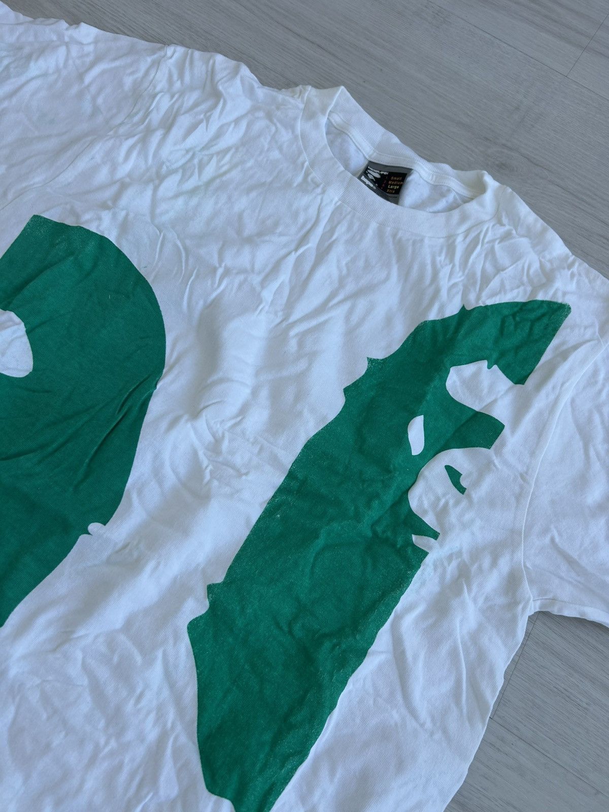 Bape VERY RARE OG A BATHING APE X BAPEXCLUSIVE NIGO HAND PRINTED Size US L / EU 52-54 / 3 - 3 Thumbnail