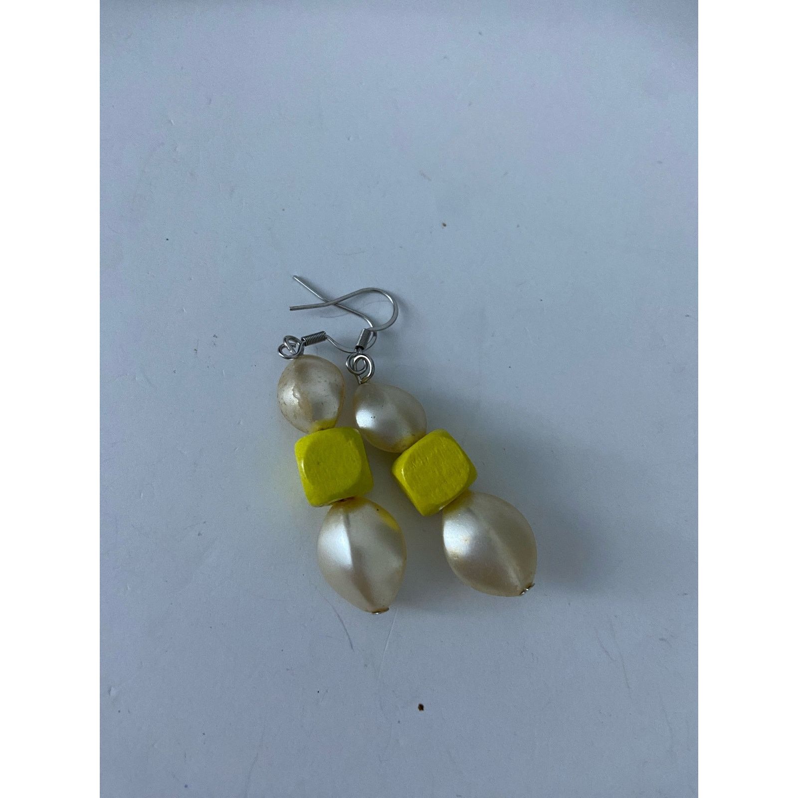 Vintage faux pearl earrings Size ONE SIZE - 3 Thumbnail