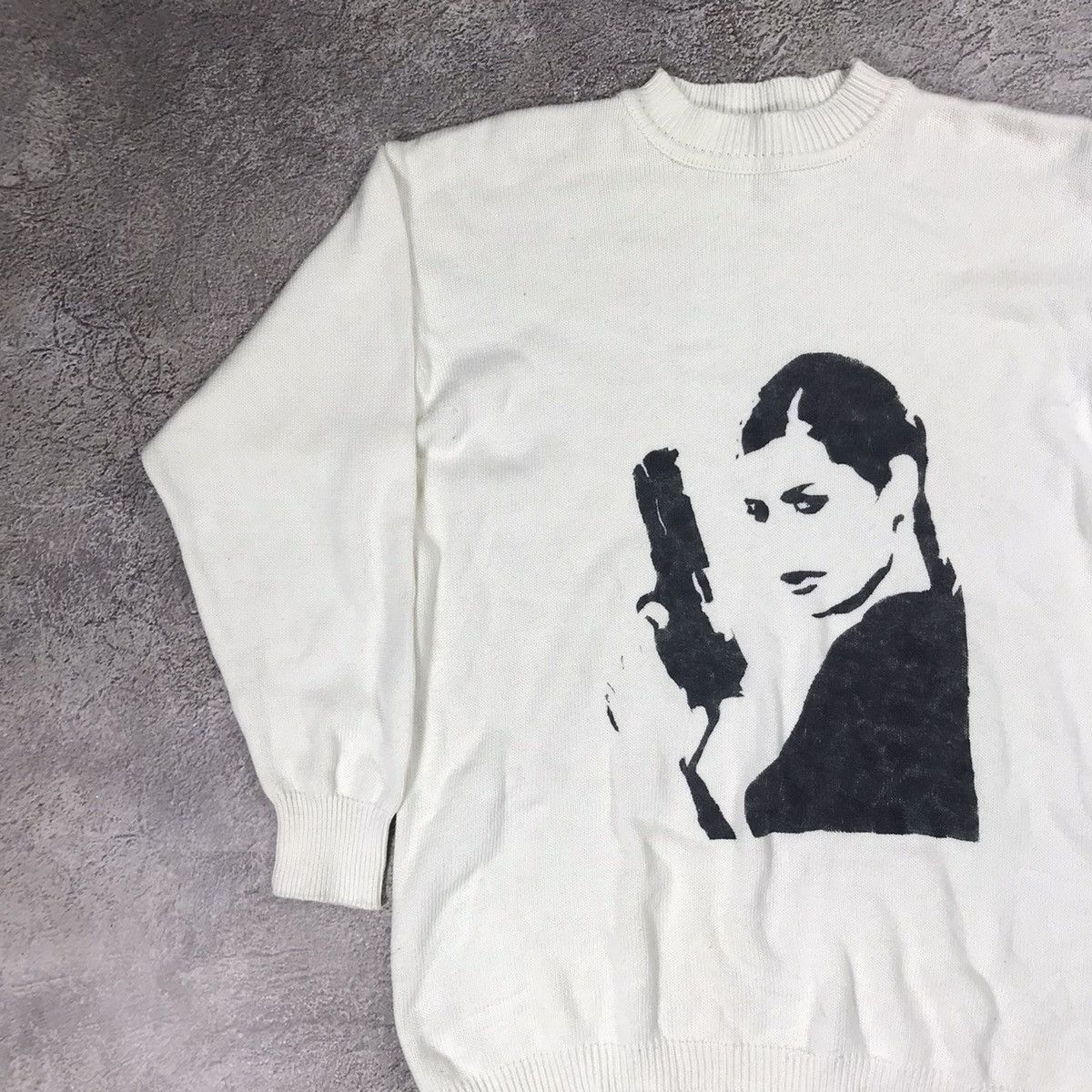 Vintage Vintage 90s Y2K Graphic Sweatshirt Gun Girl Oversized Grunge Size S / US 4 / IT 40 - 3 Thumbnail