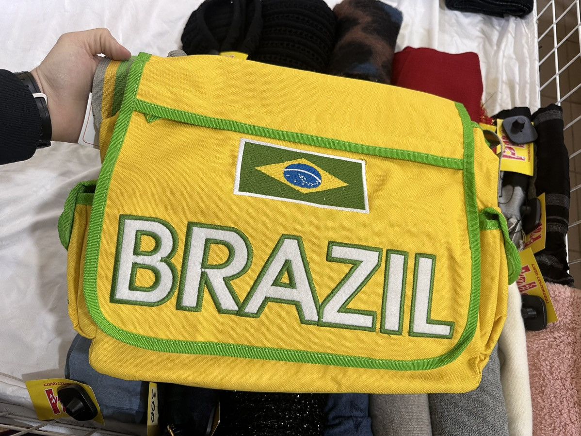 Vintage Brazil soccer bag rare big logo Brasil