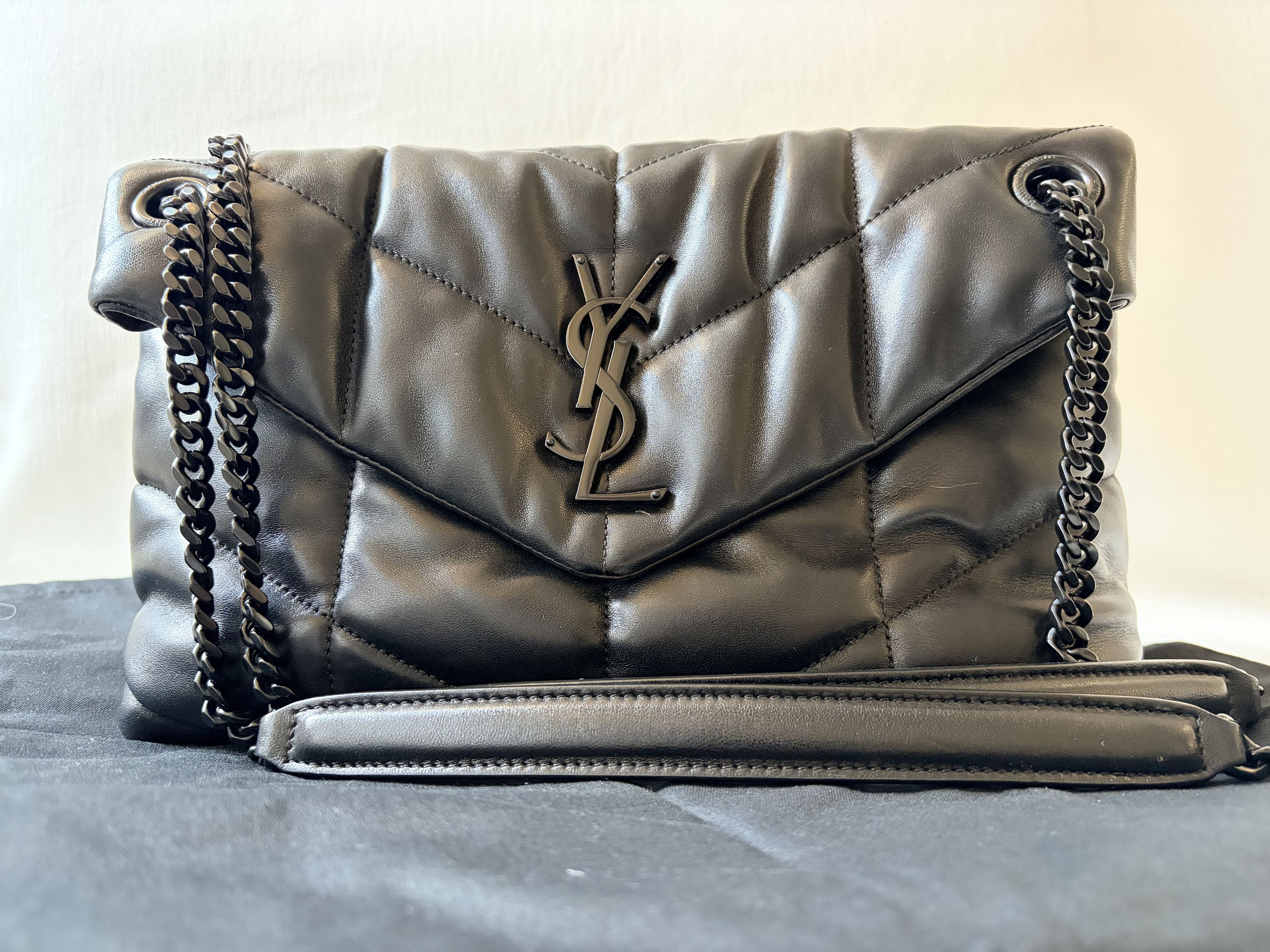 Saint Laurent Paris Saint Laurent (NEW) Loulou Medium Black Quilted Lambskin Bag Size ONE SIZE - 3 Thumbnail