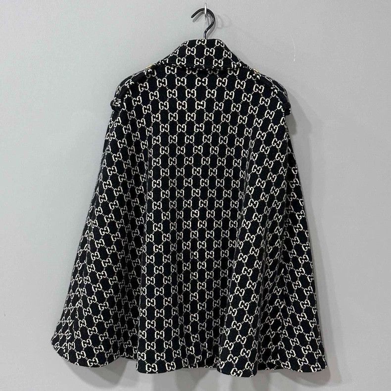 Gucci Gucci Wool Cape with Logo Print-2505 Size XXS / US 00 / IT 34 - 3 Thumbnail