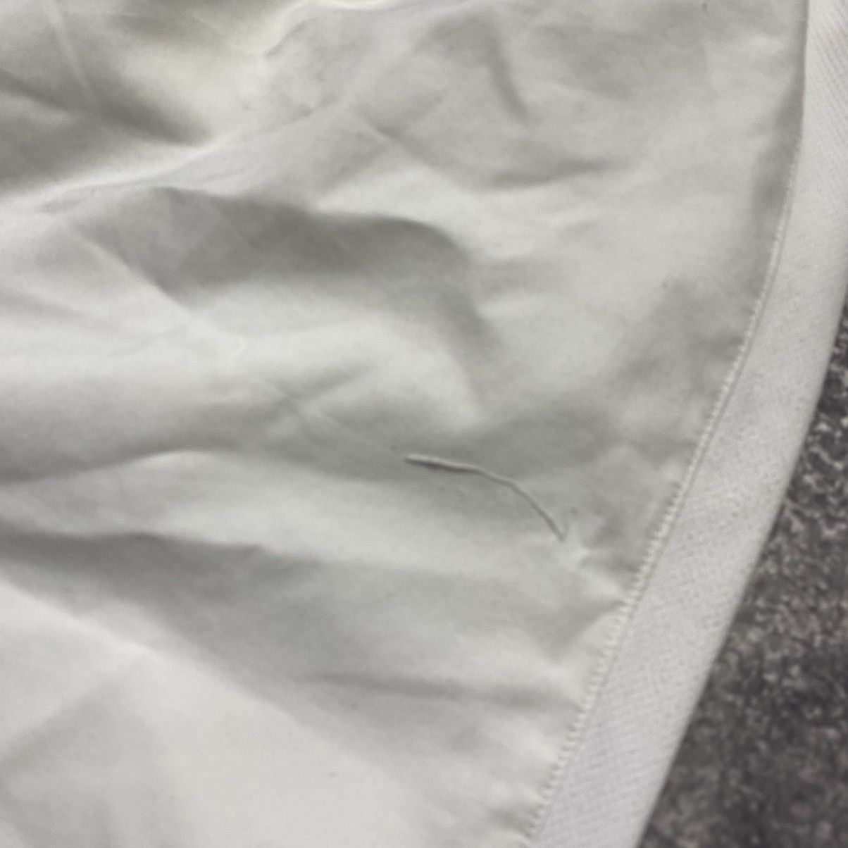 Vintage Vintage Nike FC Celtic White basic soccer shorts Size US 36 / EU 52 - 10 Thumbnail