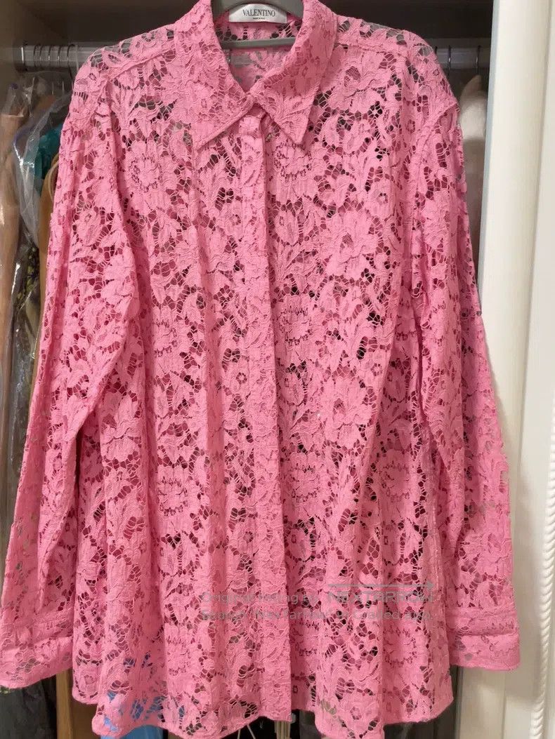 Valentino Valentino Pink lace shirt Size L / US 10 / IT 46 - 3 Thumbnail