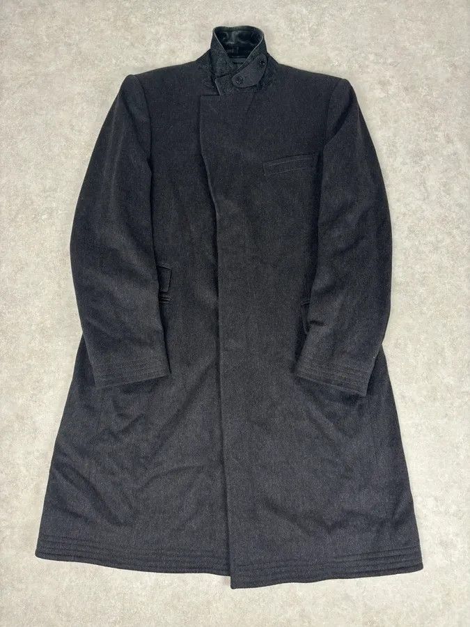 Gucci 2000s Gucci Grey Wool Classy Long Coat Size US L / EU 52-54 / 3 - 4 Thumbnail