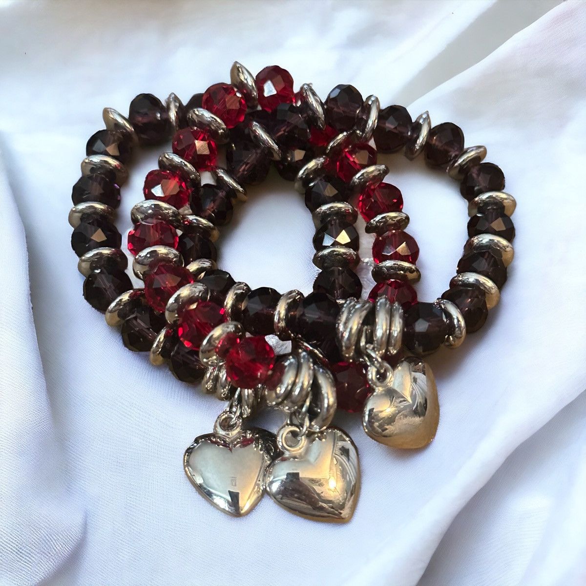 Other Glass bead with silver heart charm stretch bracelets Size ONE SIZE - 1 Thumbnail