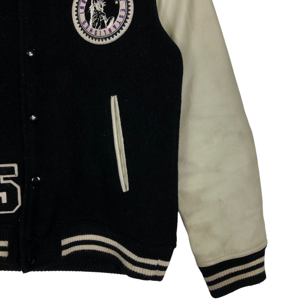 Japanese Brand 🔥90s Vintage Varsity Jacket Tommy Hilfiger Leather Handling Size US L / EU 52-54 / 3 - 4 Thumbnail