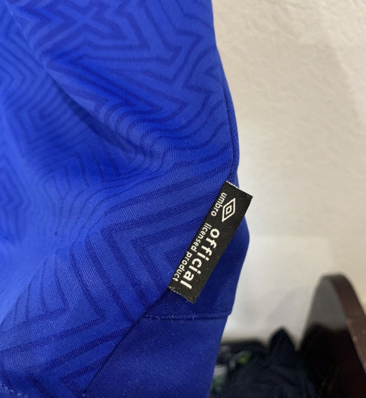 Umbro Soccer jersey Schalke 2018/2019 gazprom Umbro Size US XXL / EU 58 / 5 - 9 Thumbnail